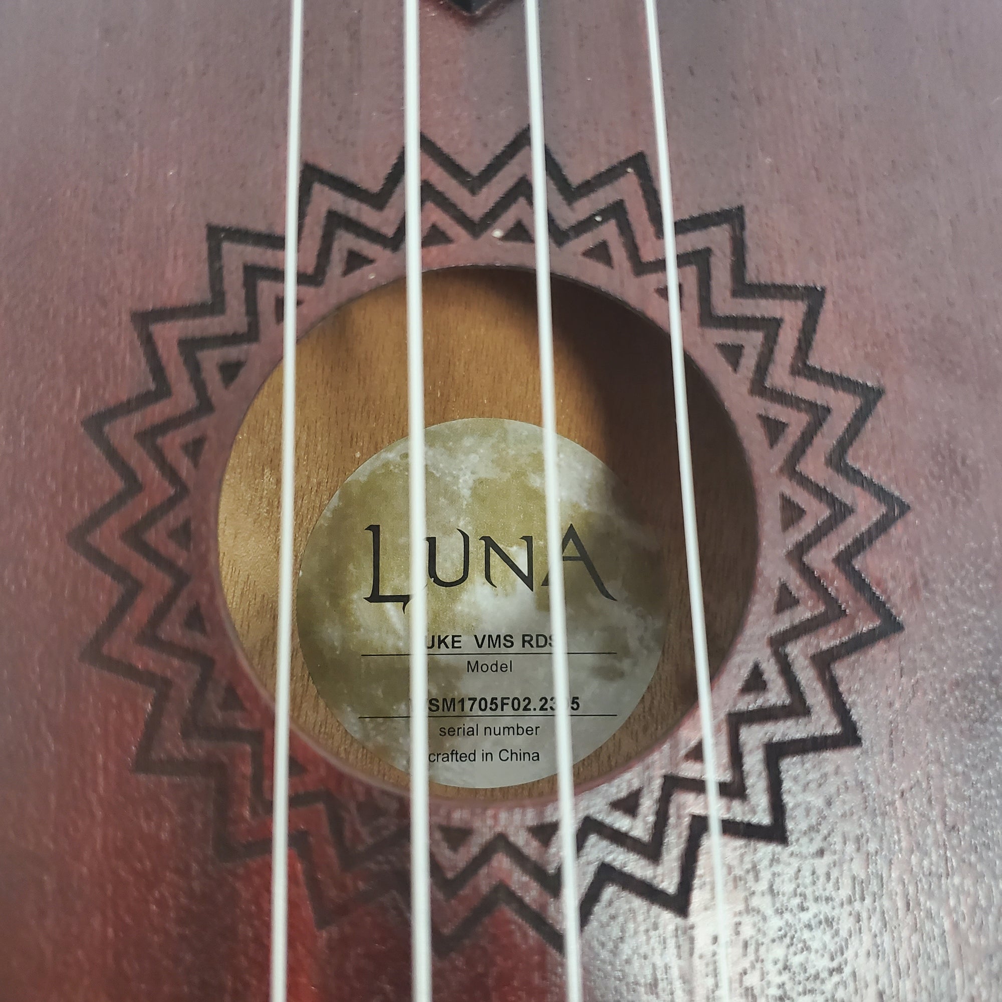 Luna Ukulele Vintage Mahogany