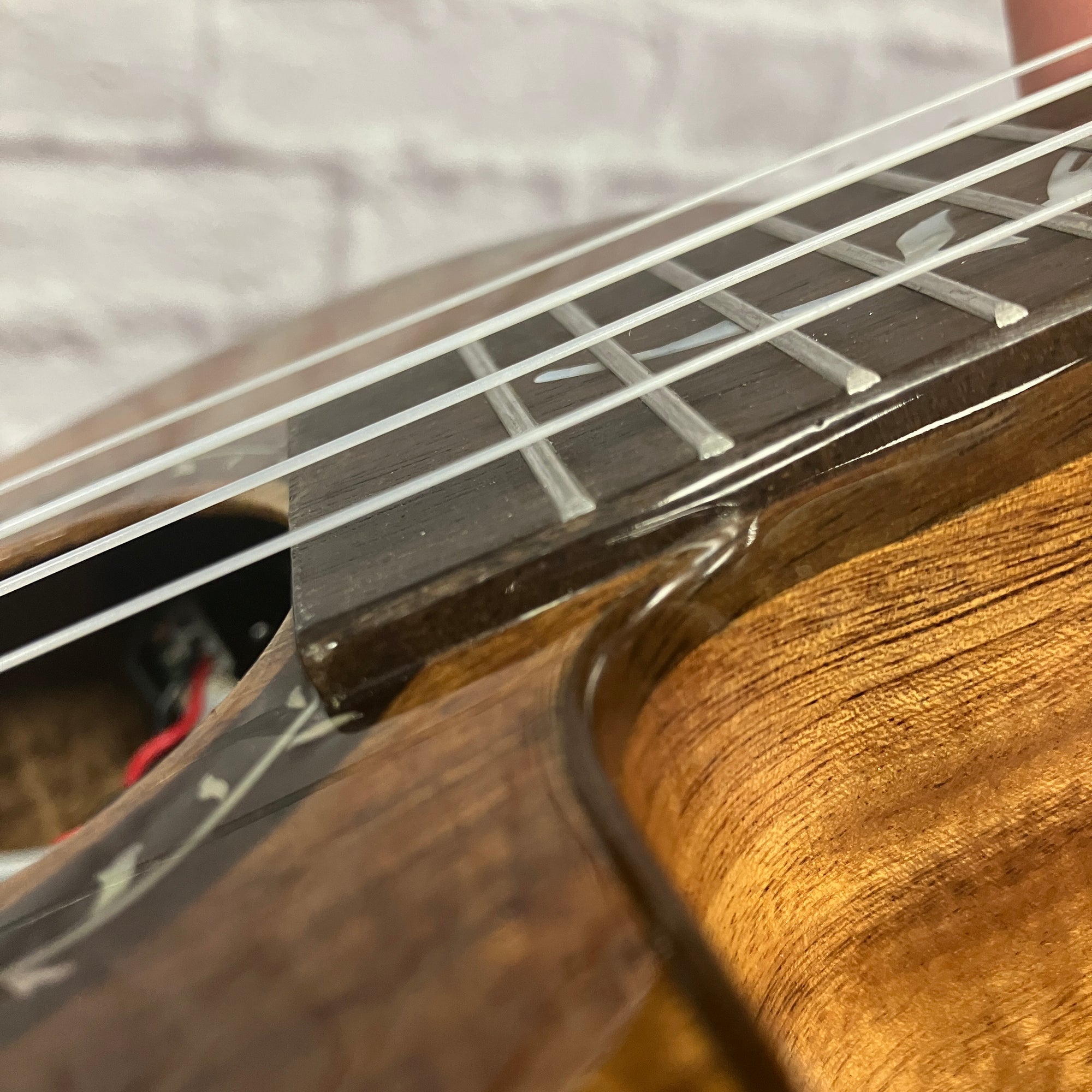 Luna Vinyeyard Koa C Ukulele