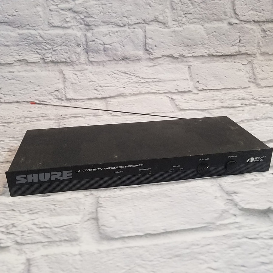 Shure L4 Diversity Wireless Receiver