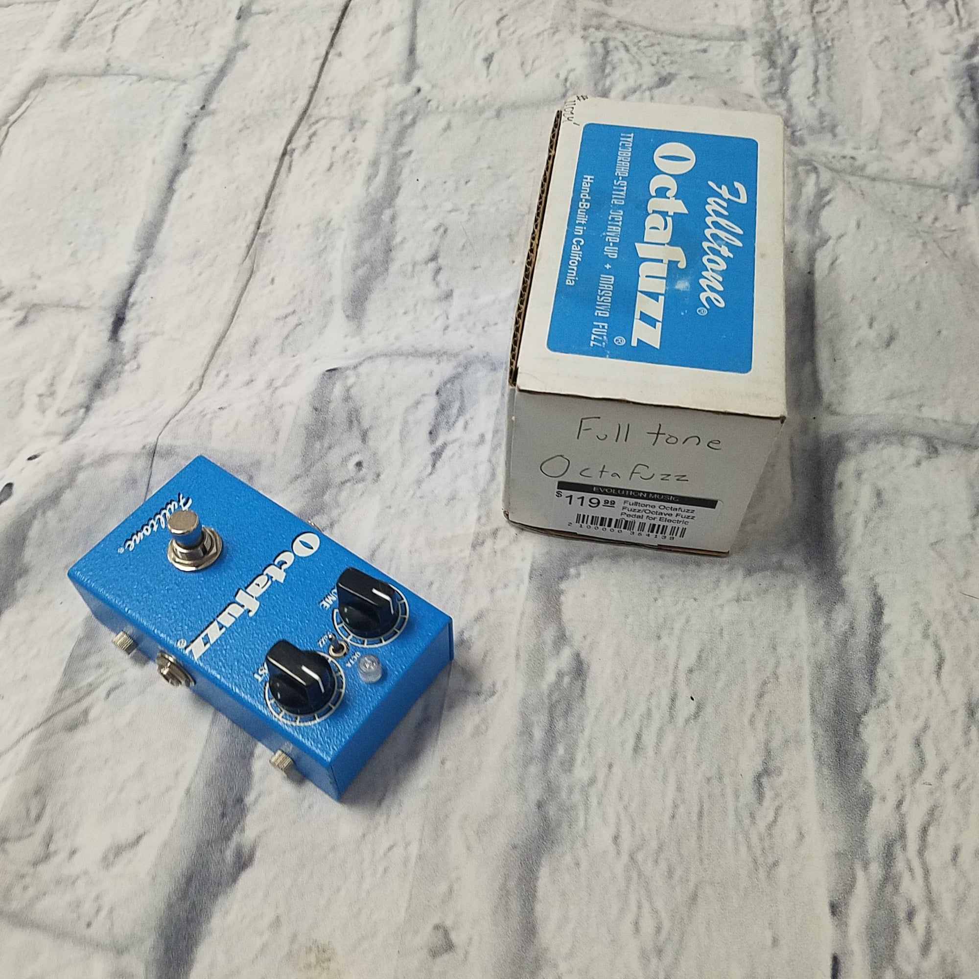 best octafuzz pedal Fulltone Octafuzz Fuzz/Octave Fuzz Pedal for Electric Guitar