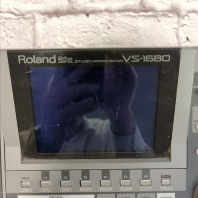 Roland VS1680 Digital Recorder