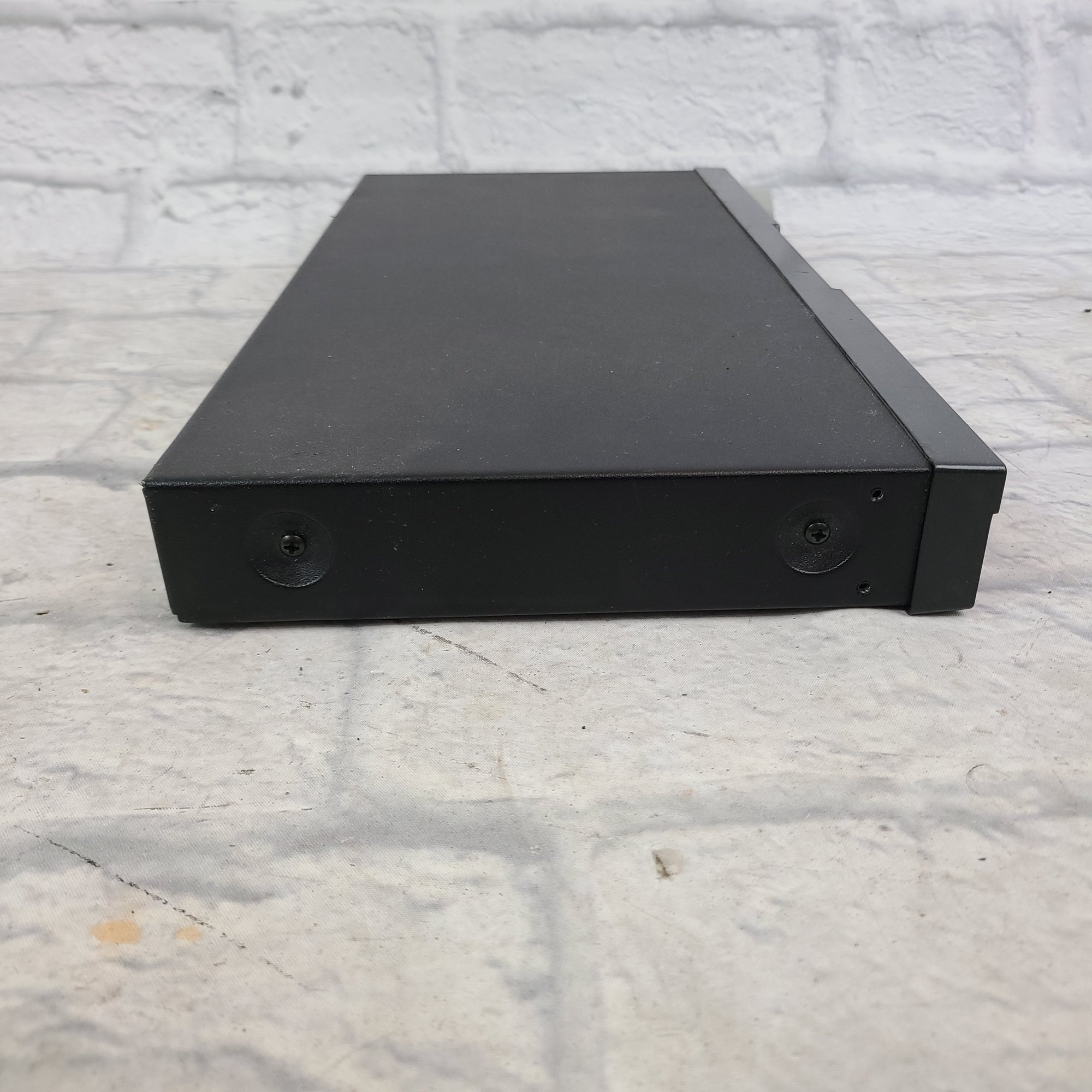 E-Mu Proteus 1000 Rackmount Synth