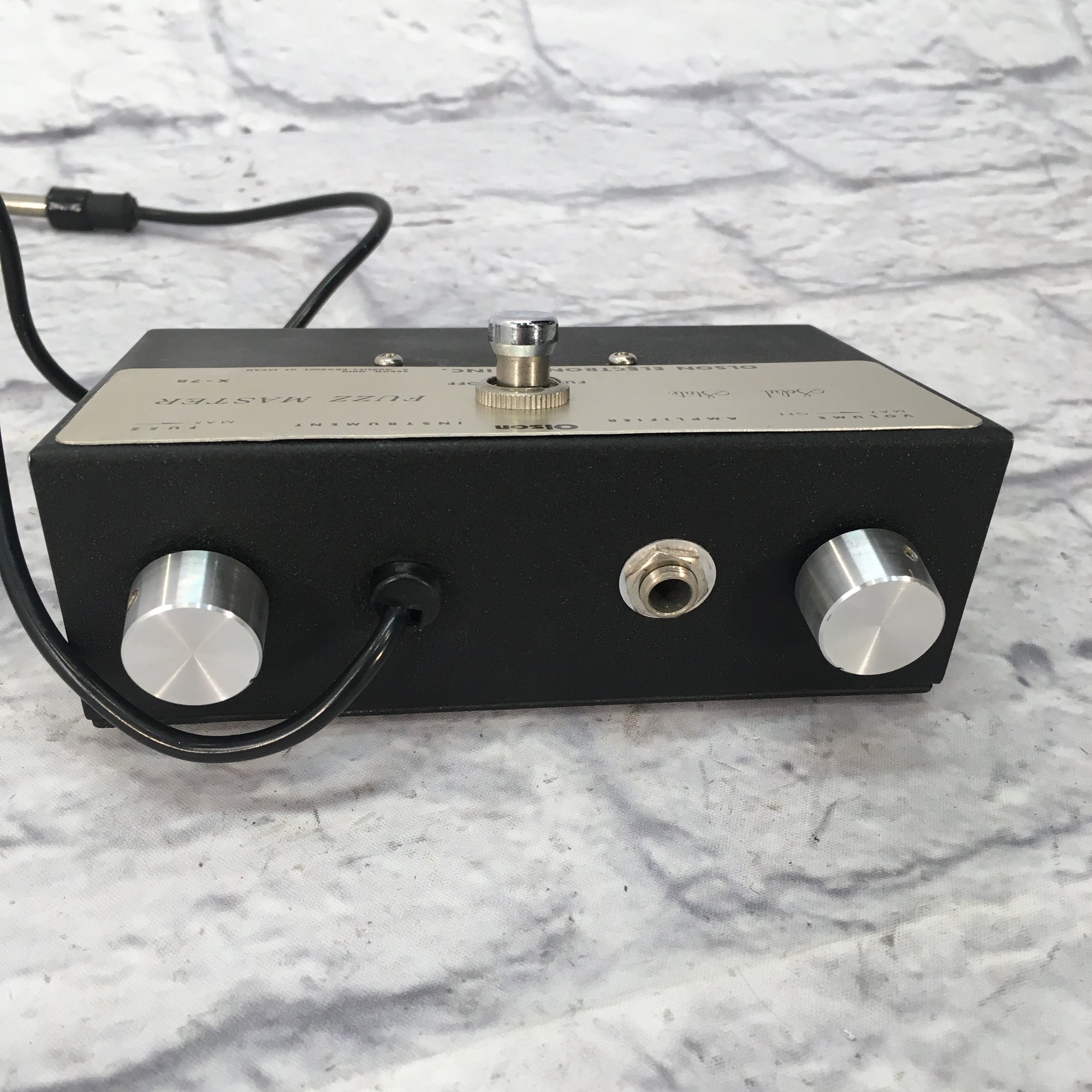 60s fuzz pedal Vintage 60s Olson Fuzzmaster X-78 Solid State Fuzz Pedal