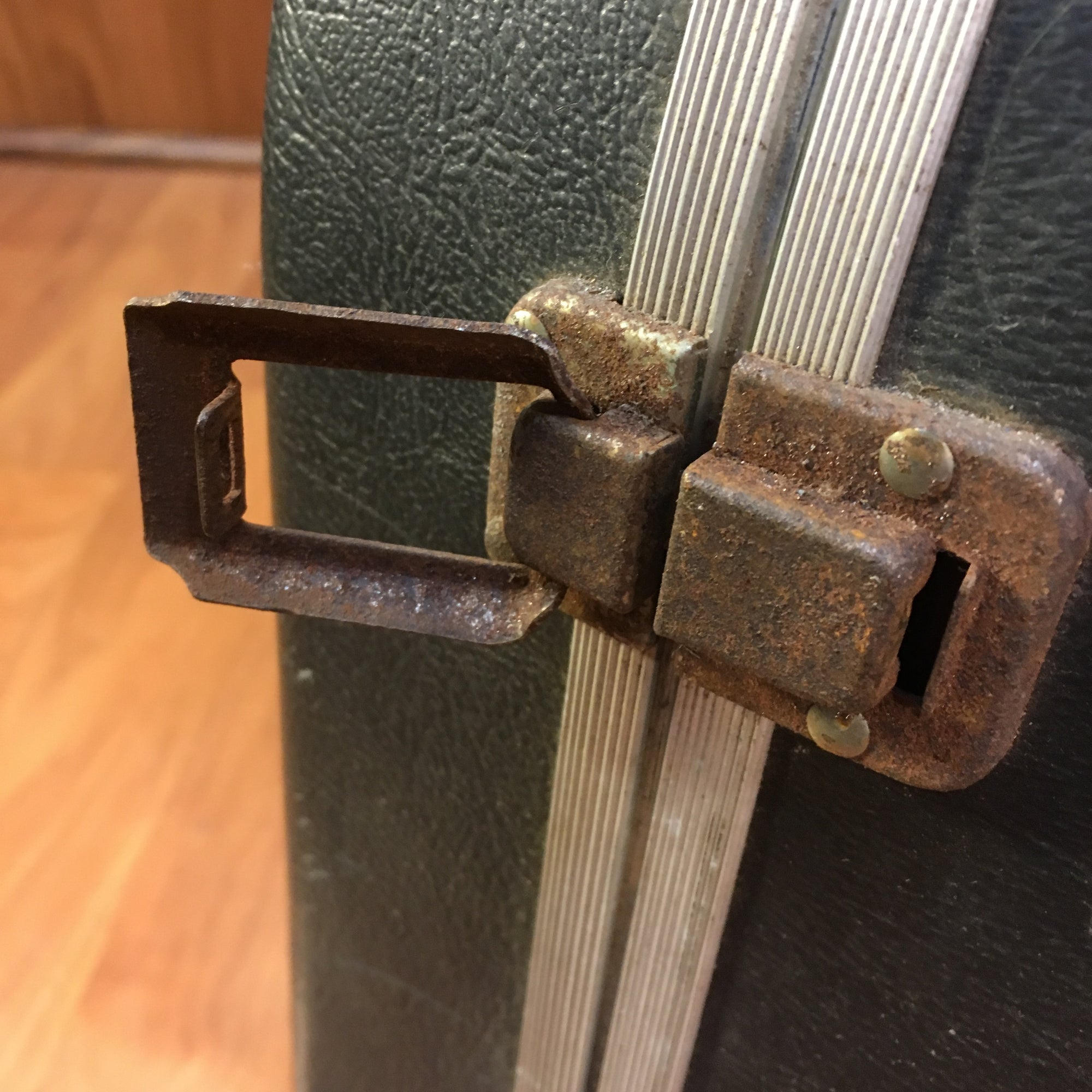 Vintage Ludwig Snare Case