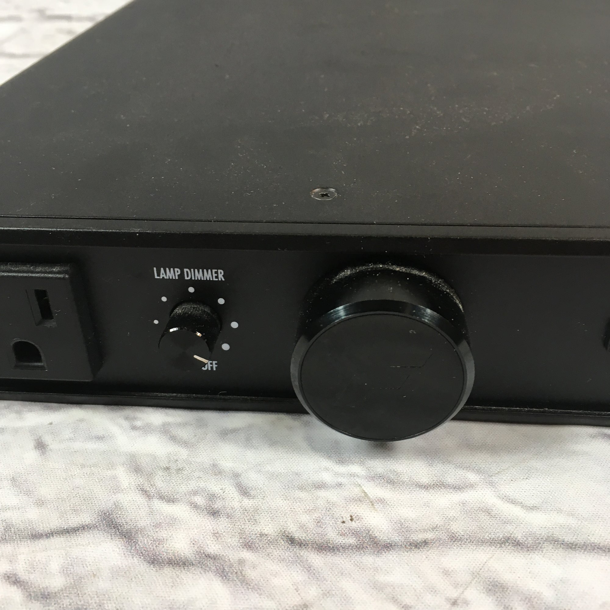 Furman PL-PLus-C Power Conditioner