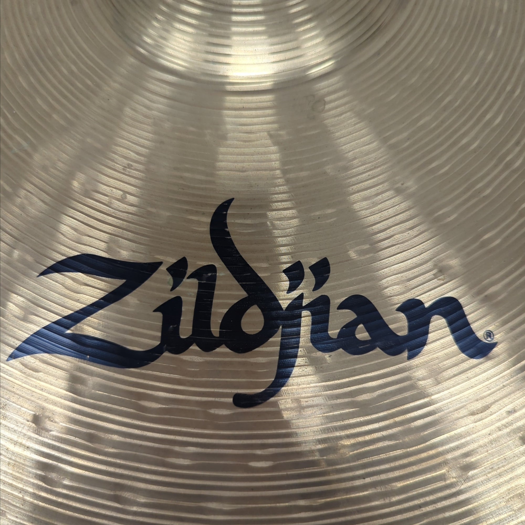 Zildjian ZHT Medium Thin Crash Cymbal 16 - Evolution Music