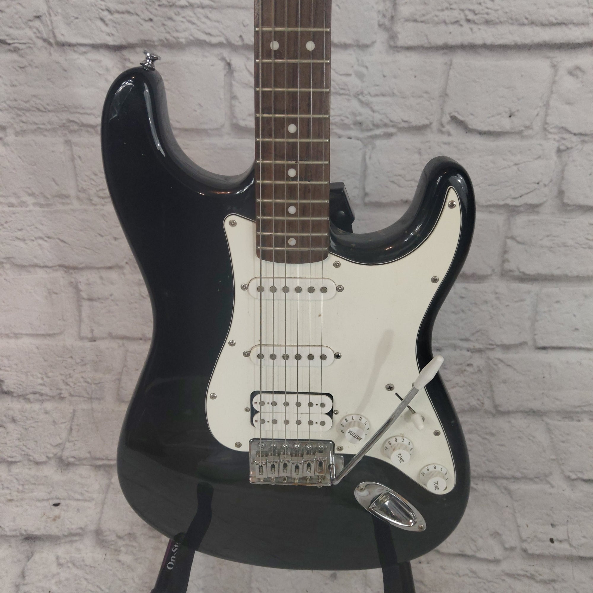 Fender Starcaster Electric Guitar