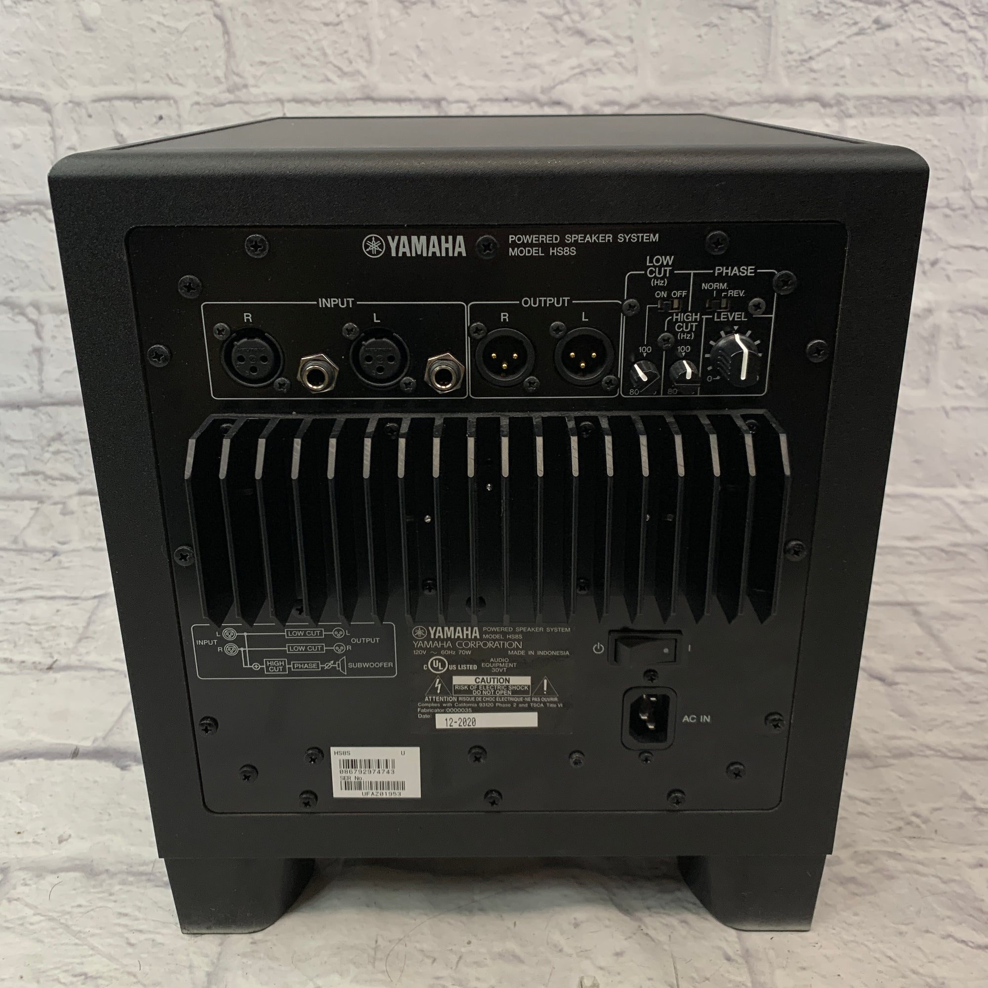 Yamaha HS8S Powered Studio Subwoofer Monitor