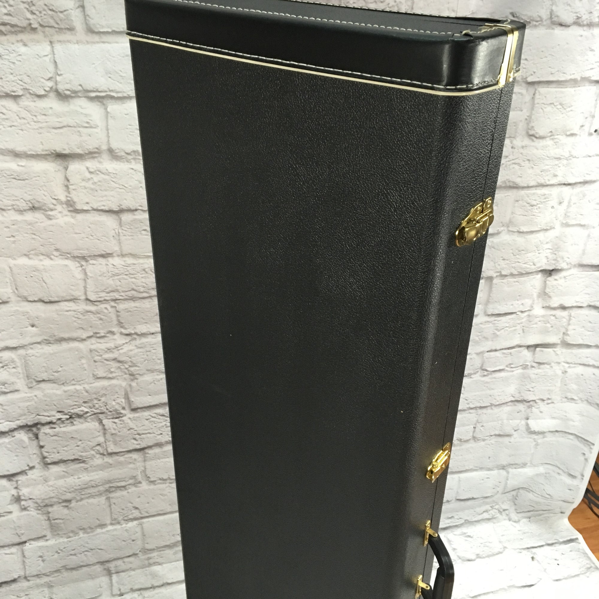 Hamer Short Scale Bass Hard Case