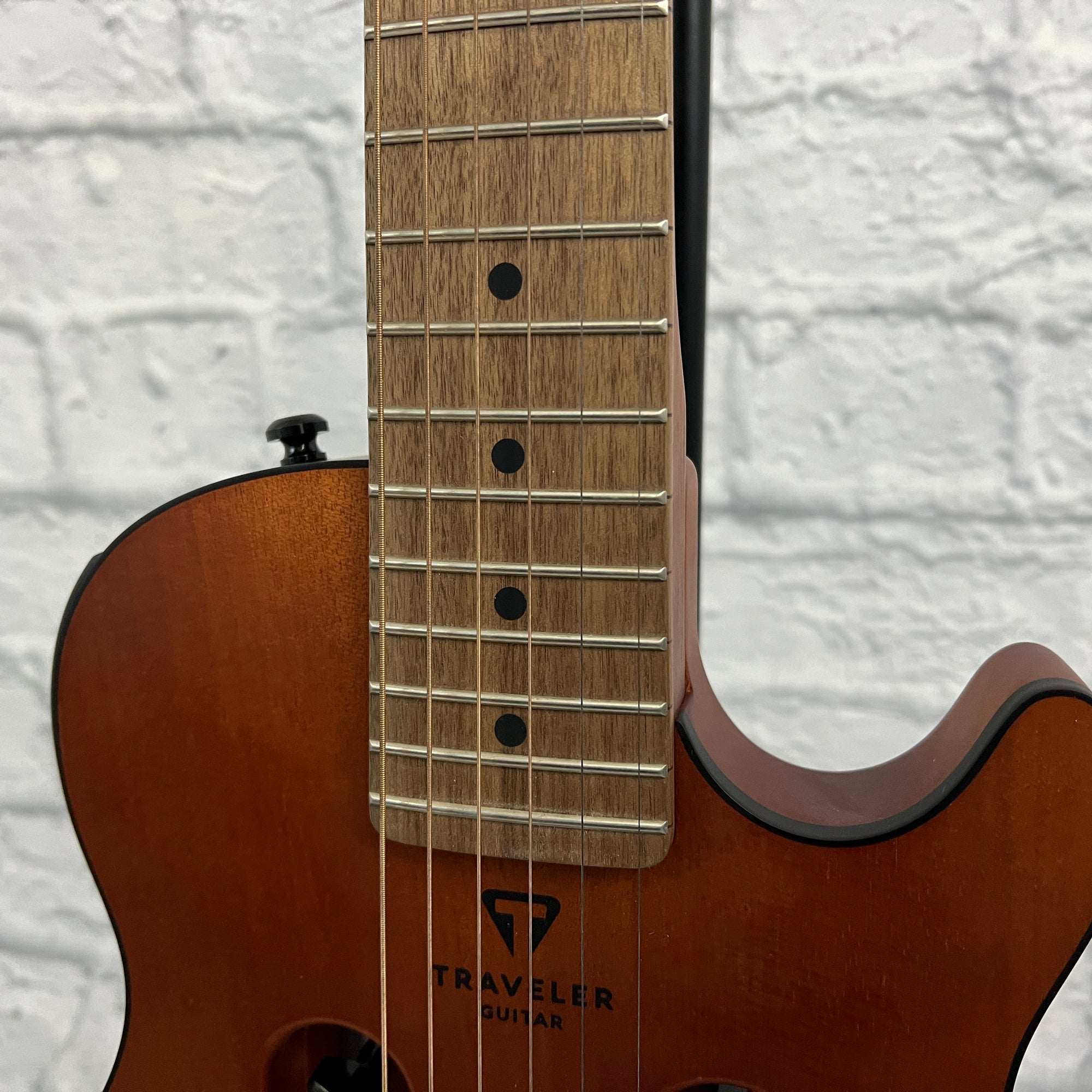 Traveler Escape Mark III Acoustic Travel Guitar - Mahogany