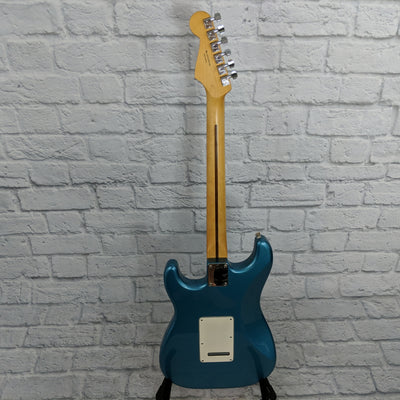 Fender Strat MIM 2008 Lake Placid Blue with Road Runner Case