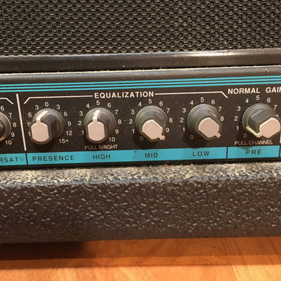 ** Peavey Revolution Black/Teal Amp Head