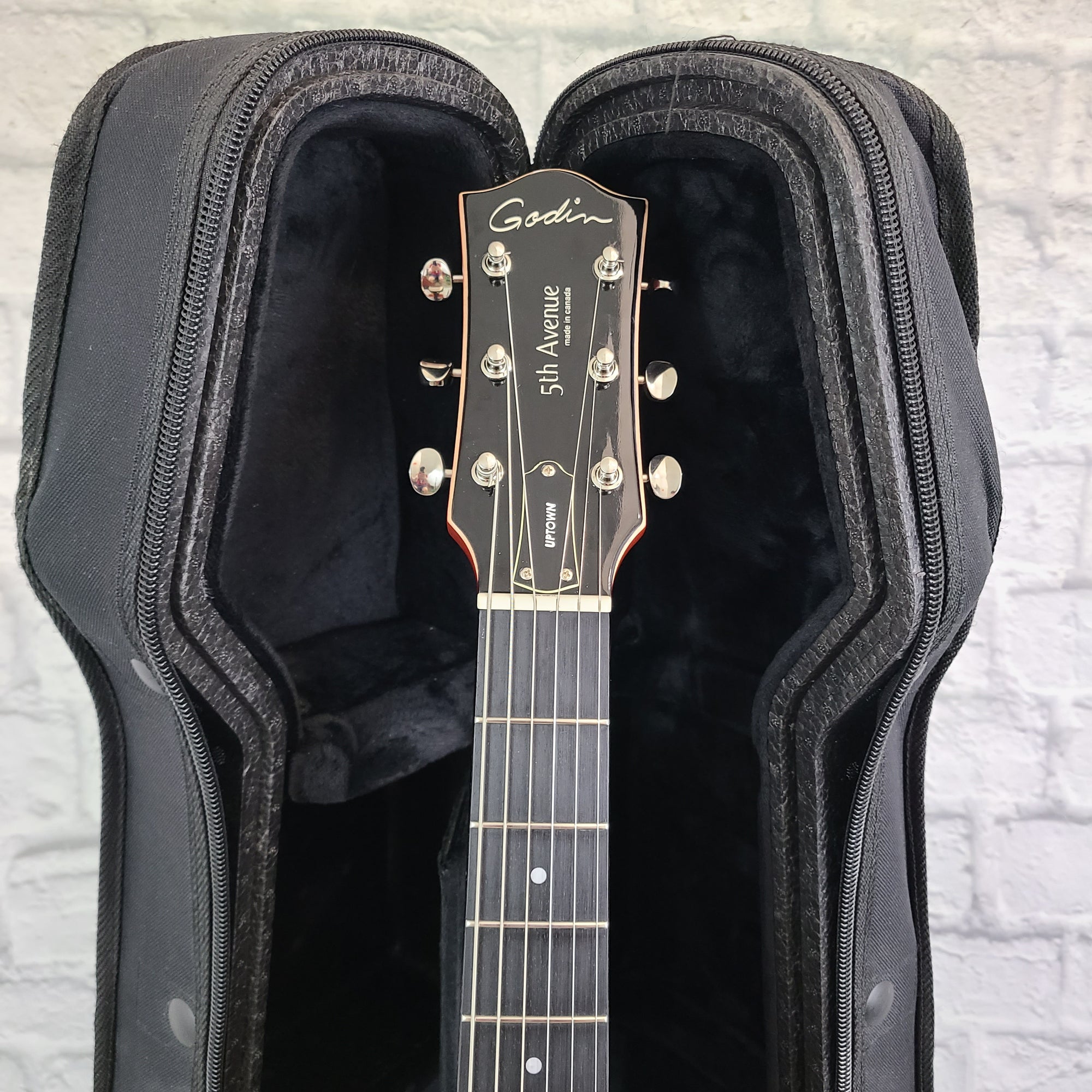 Godin Uptown 5th Avenue Hollow Body Electric