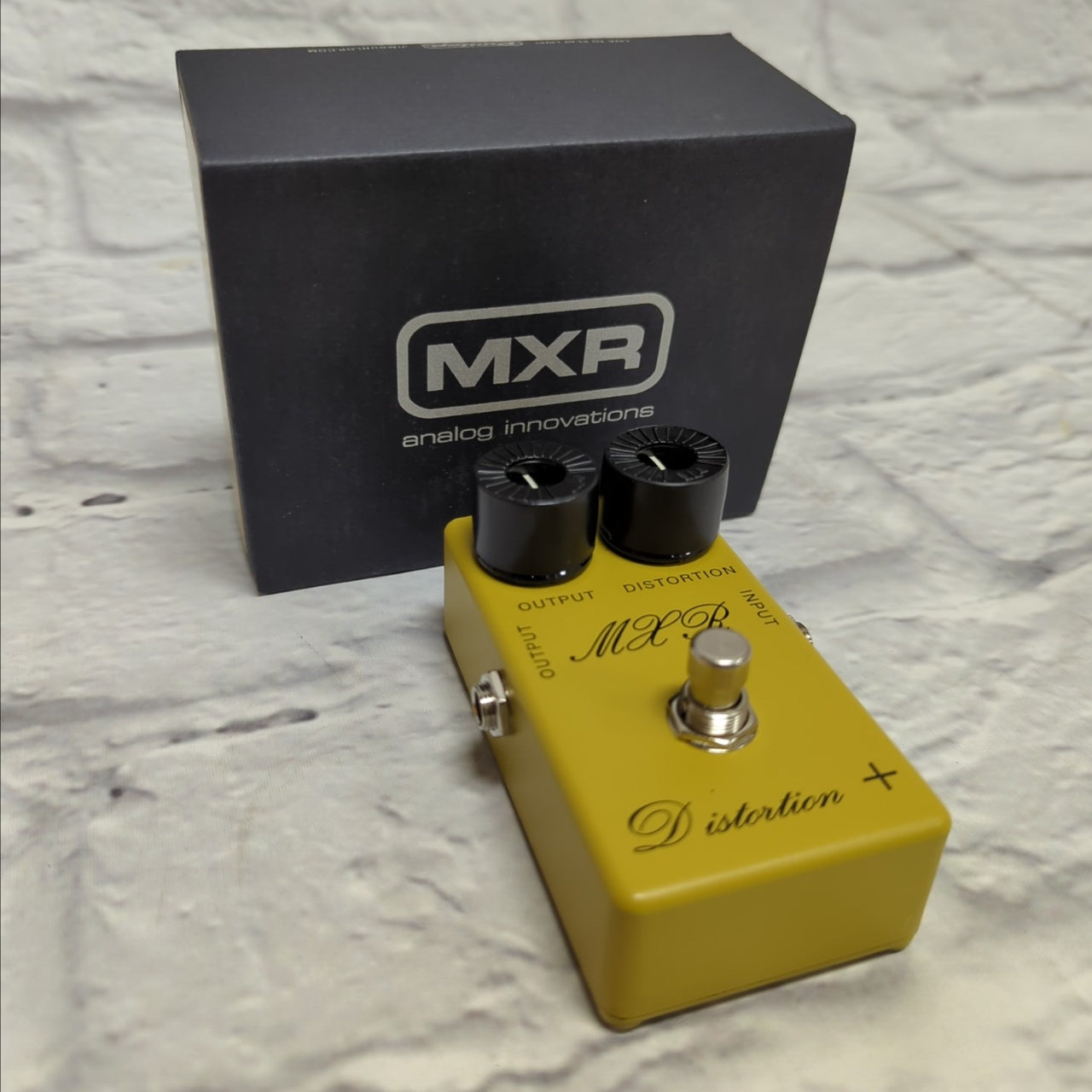 Dunlop MXR CSP104 Distortion Plus Pedal - Evolution Music