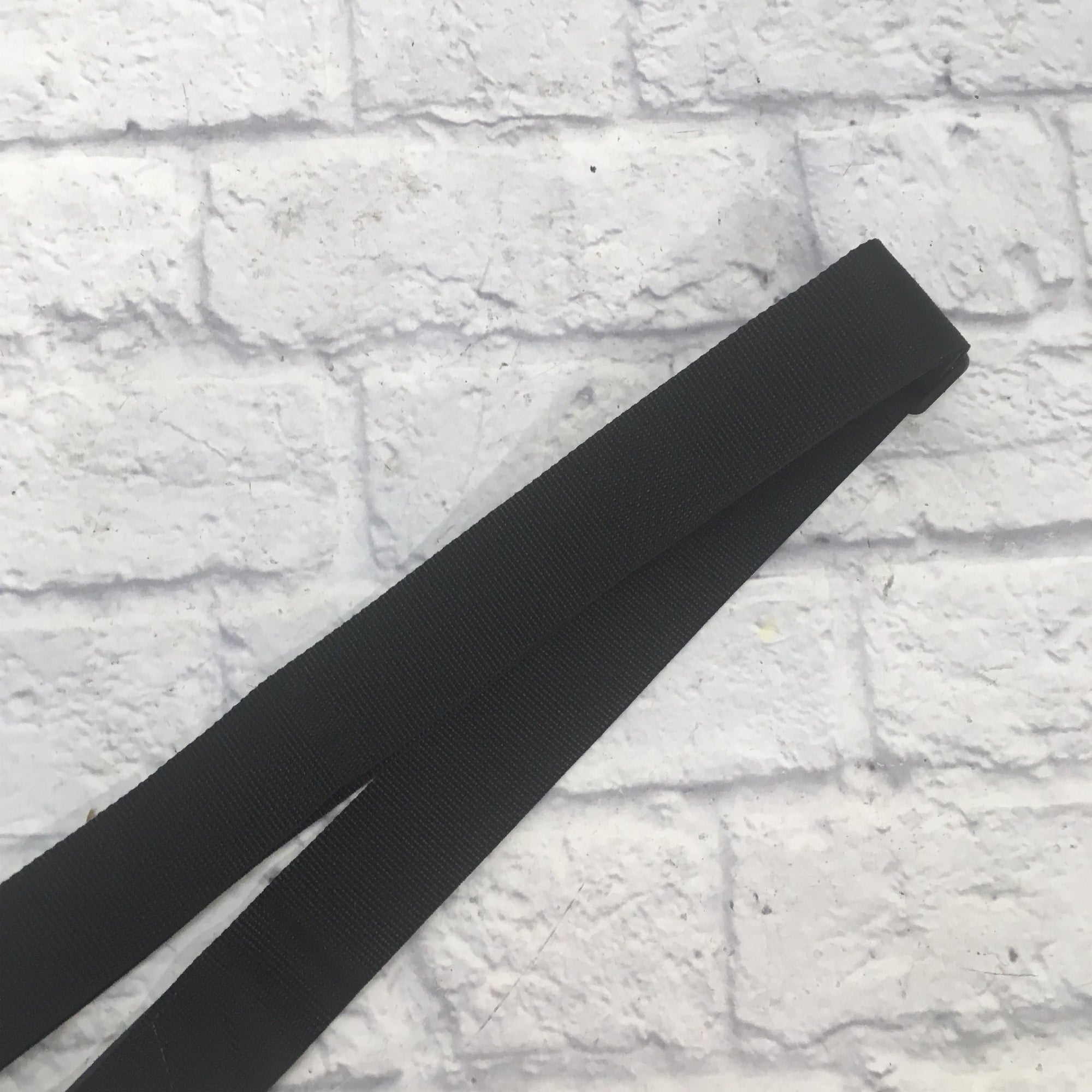 Fender Black Nylon Guitar Strap w Red Logo