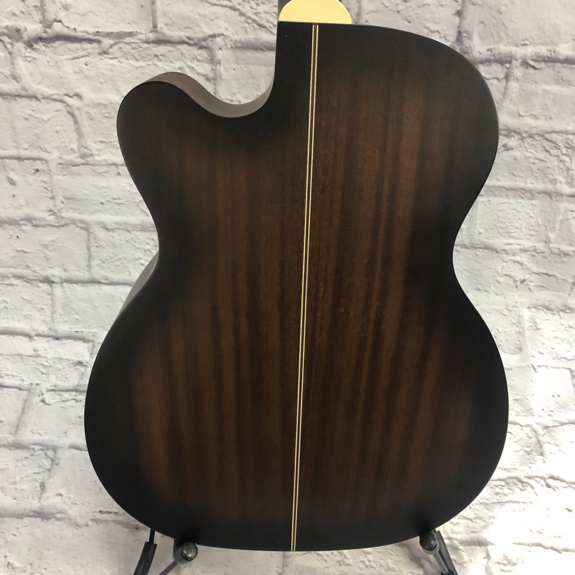 Mitchell T333CE-BST  Spruce Top Auditorium Guitar