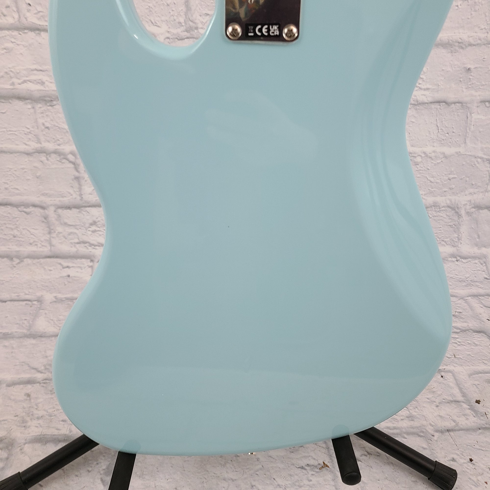 Squier Classic Vibe '60s Jazz Bass - Daphne Blue