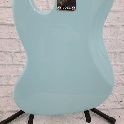 Squier Classic Vibe '60s Jazz Bass - Daphne Blue