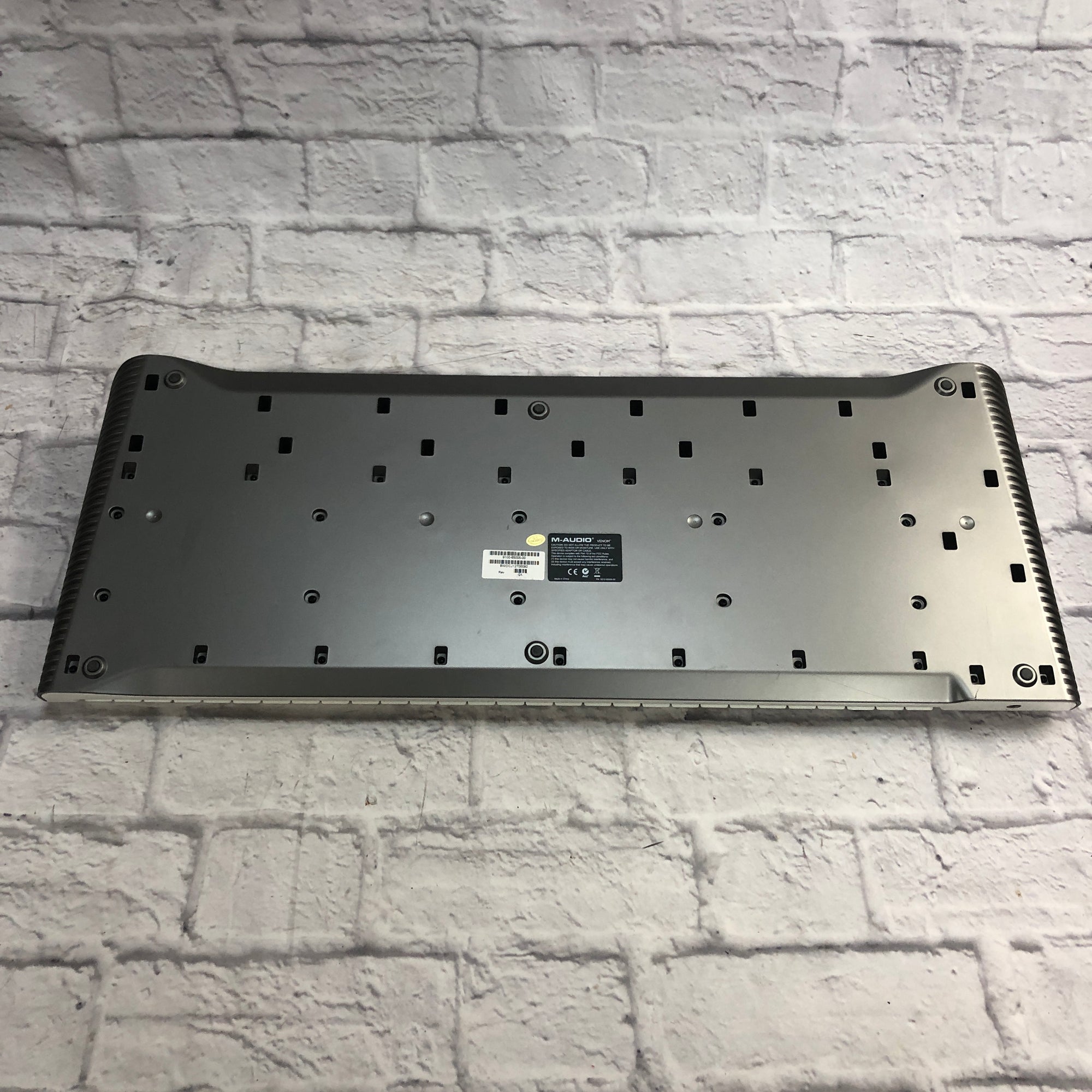 M Audio Venom Synthesizer