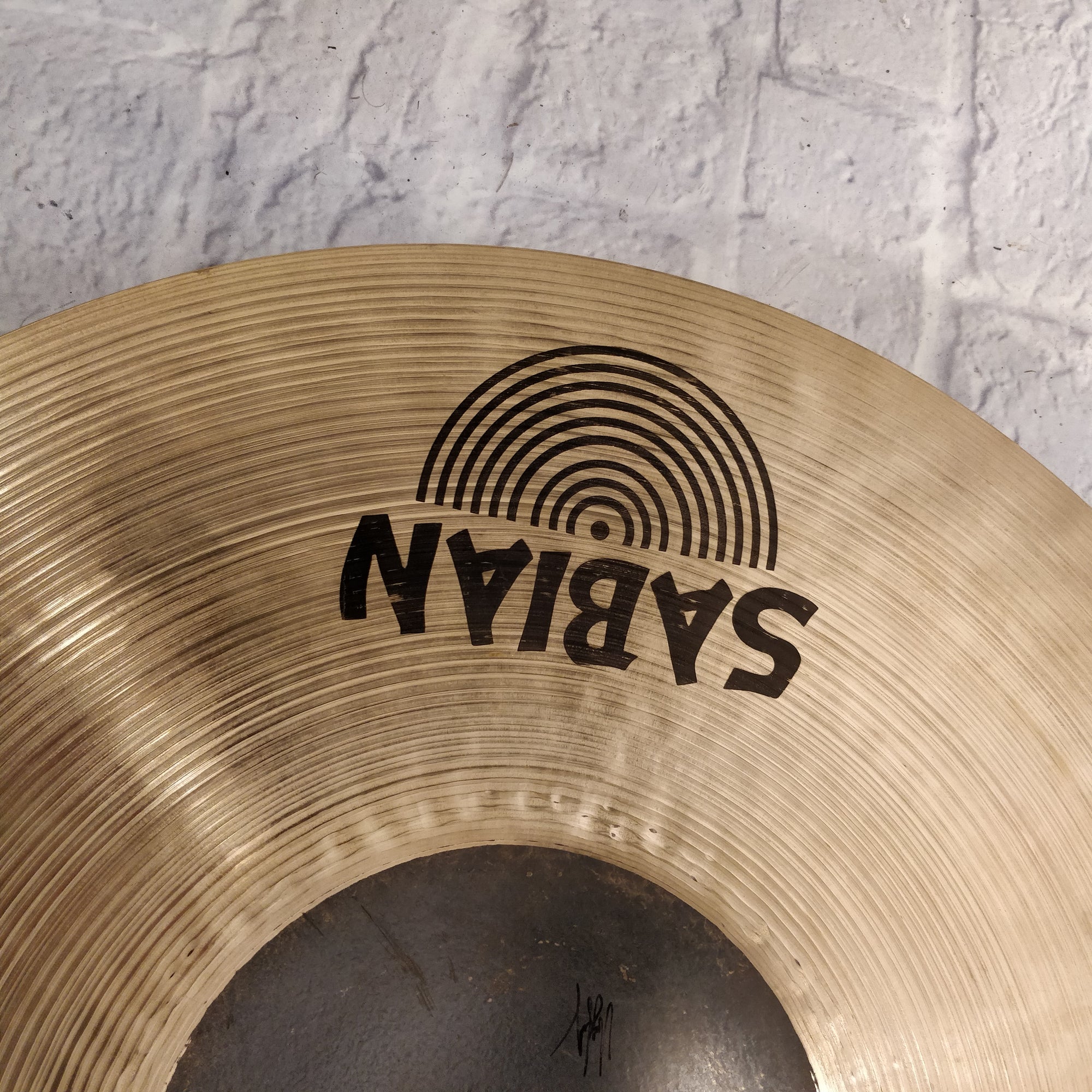 Sabian 22 Inch HH Hand Hammered Power Bell Ride Cymbal - Evolution