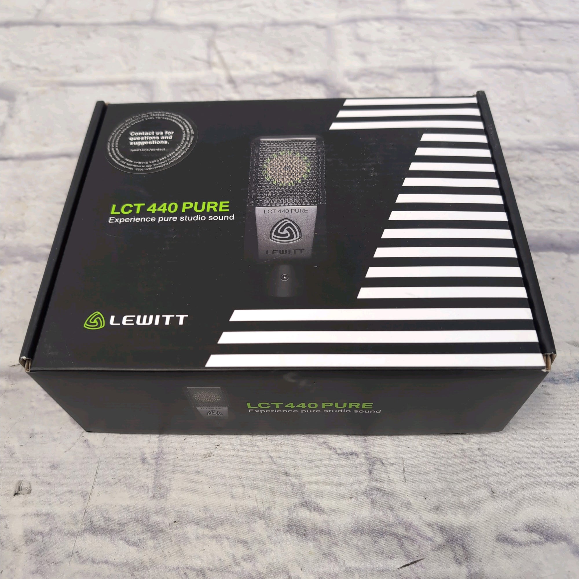 Lewitt LCT440 Pure Condenser Mic with Shockmount