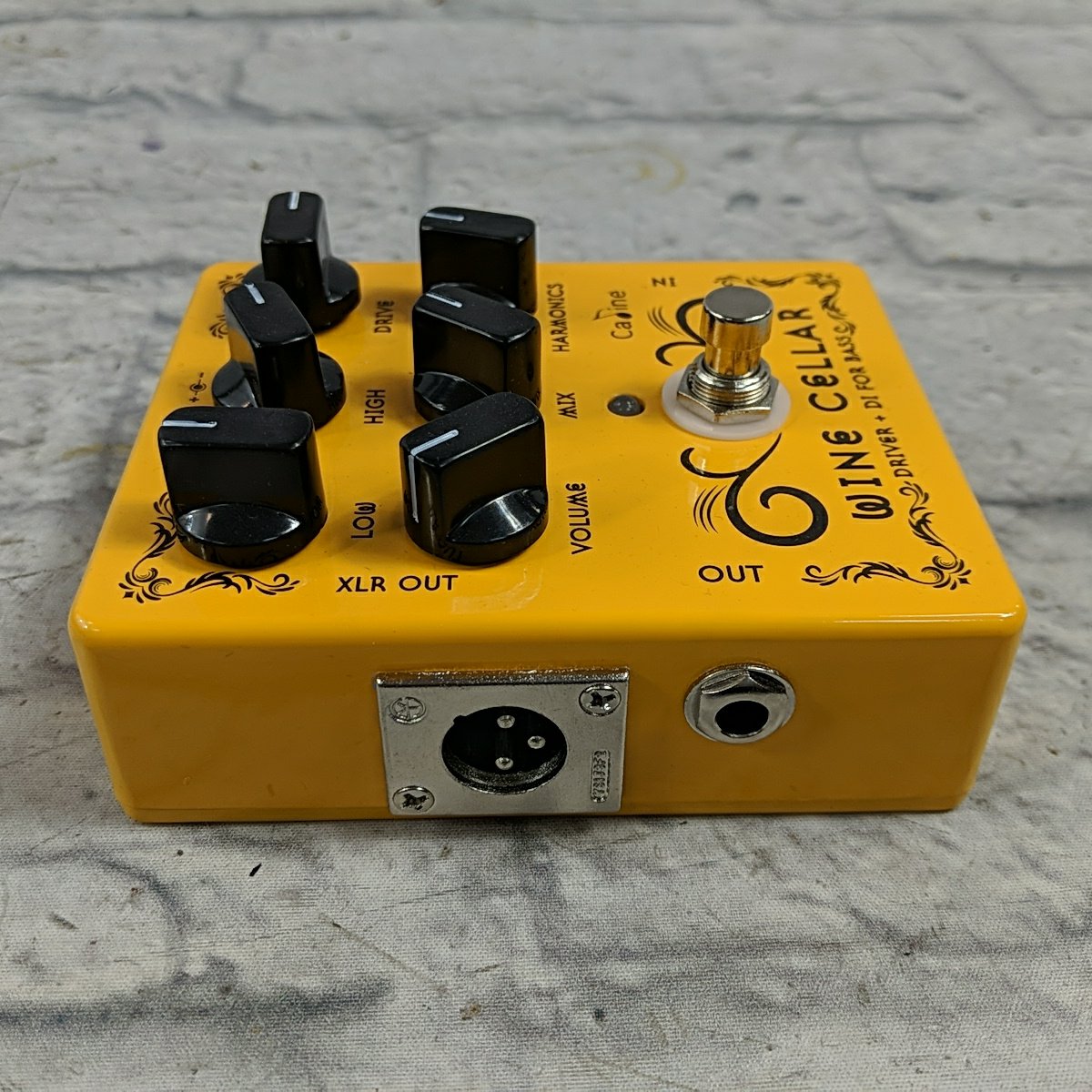 Caline CP-60 Wine Cellar Bass Driver & DI Pedal