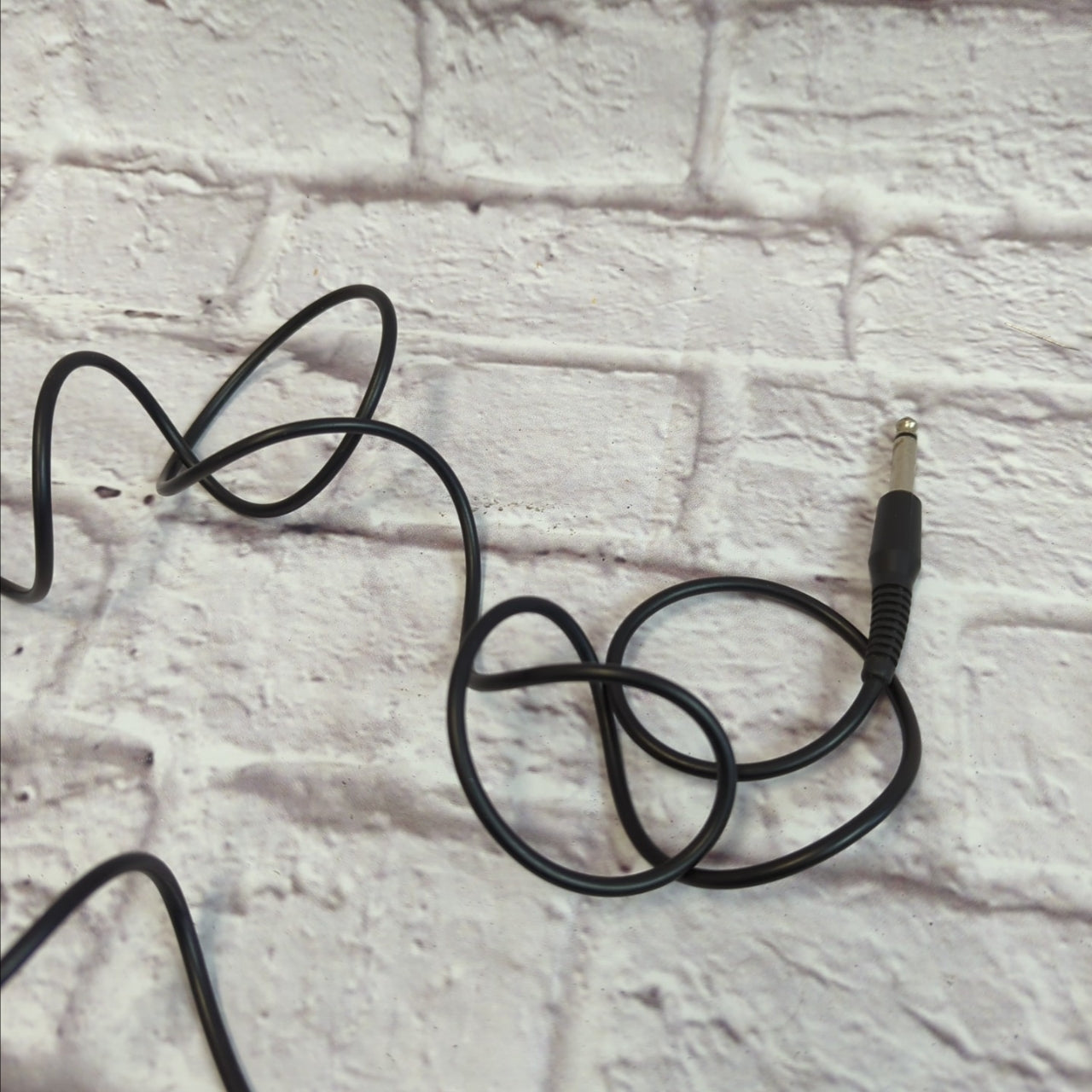 Radio Shack 33-3008 Dynamic Wired Microphone