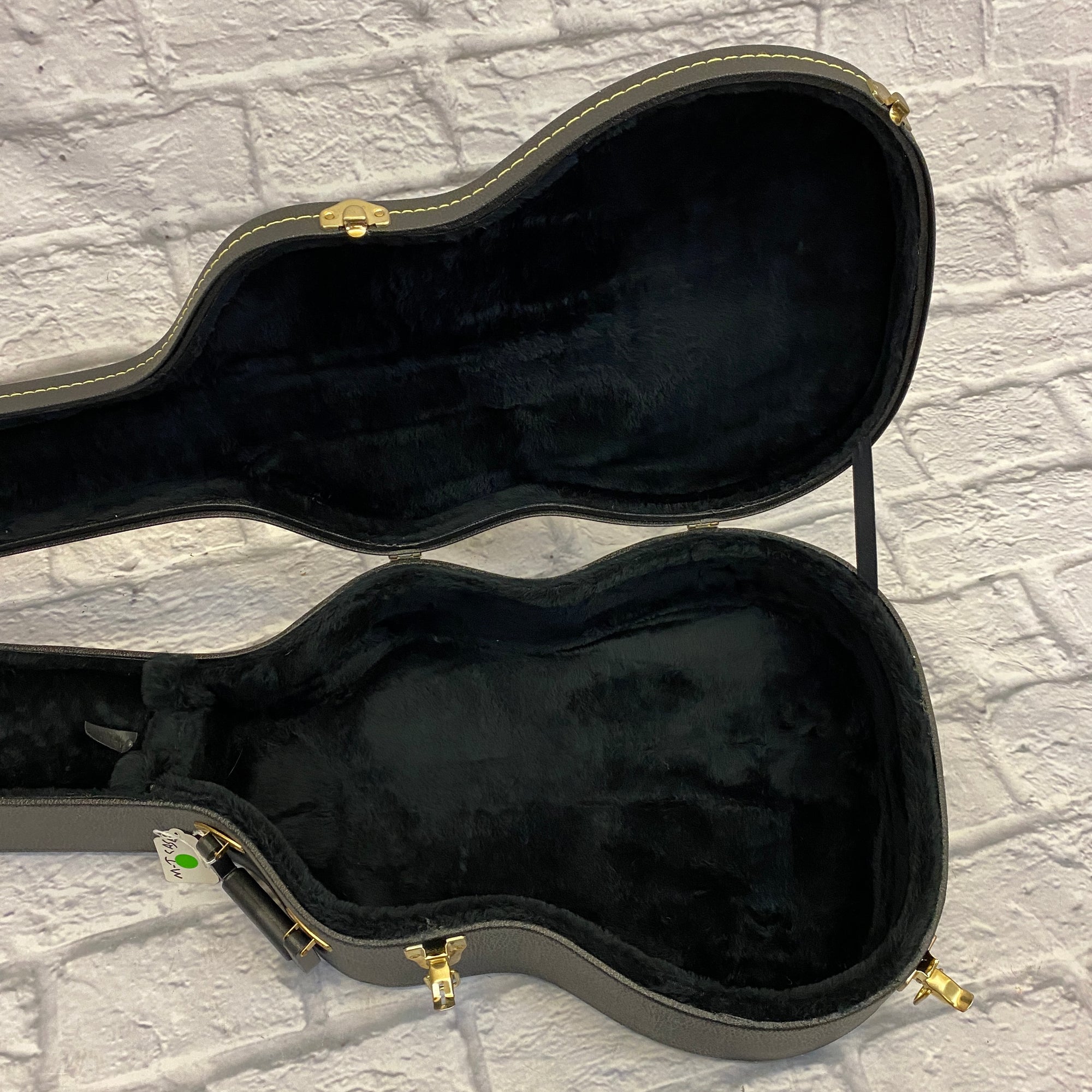 Unknown Concert Acoustic Hard Case