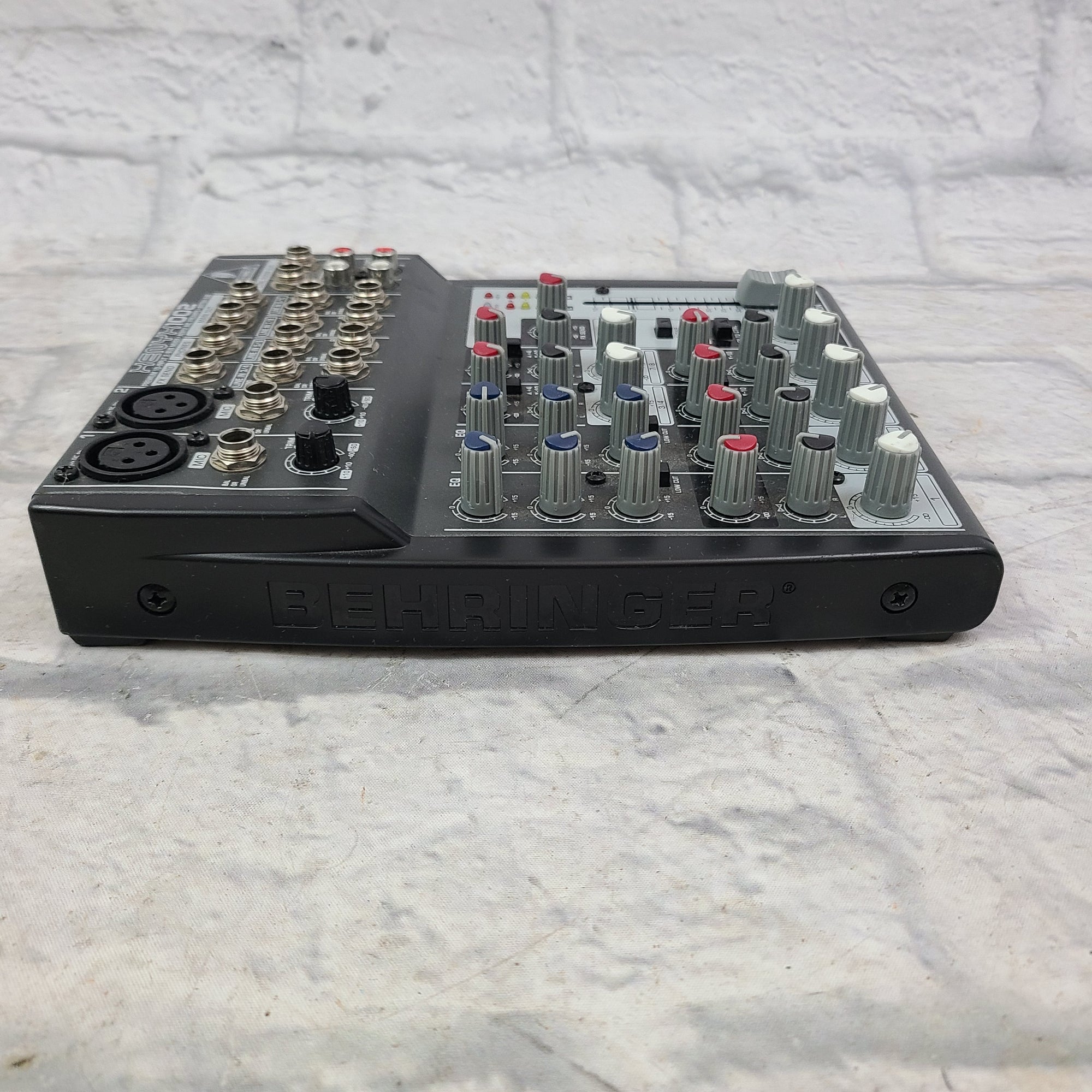 Behringer Xenyx 1002 Mixer - Evolution Music