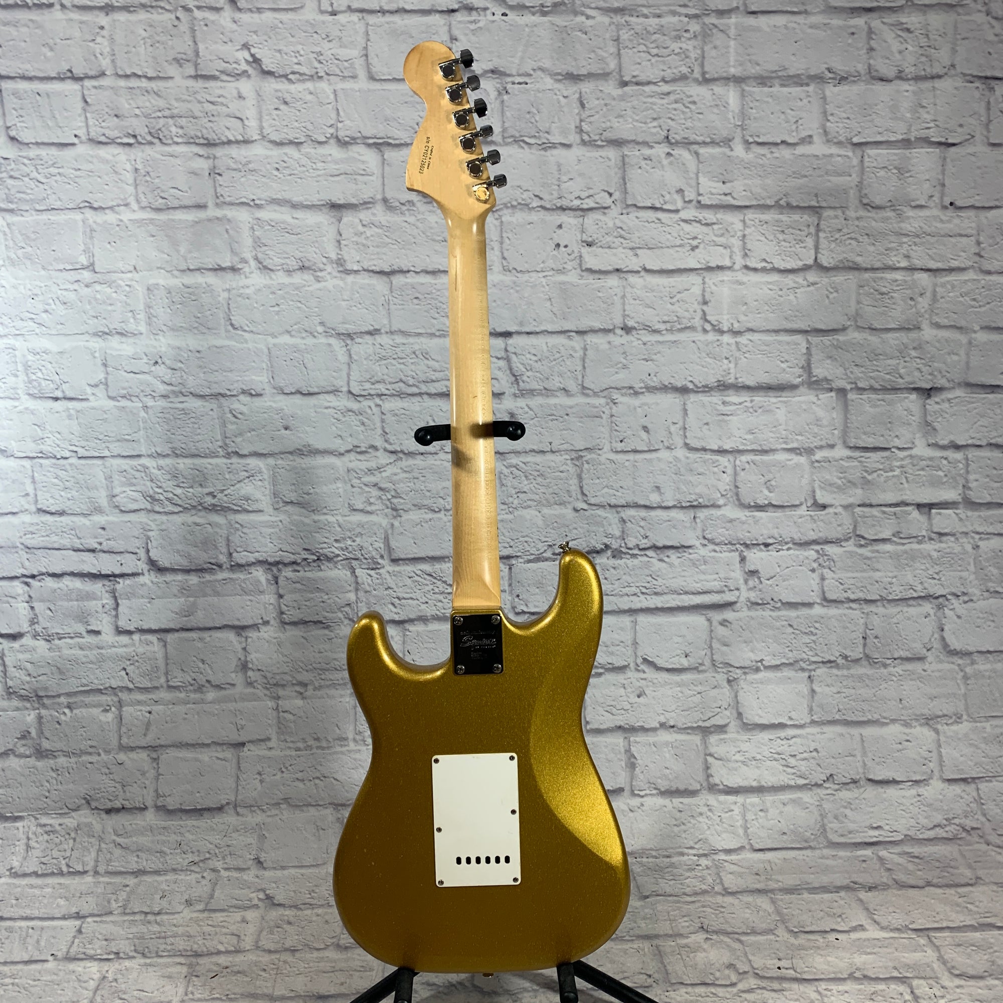 Squier Affinity Strat Gold Sparkle - Evolution Music
