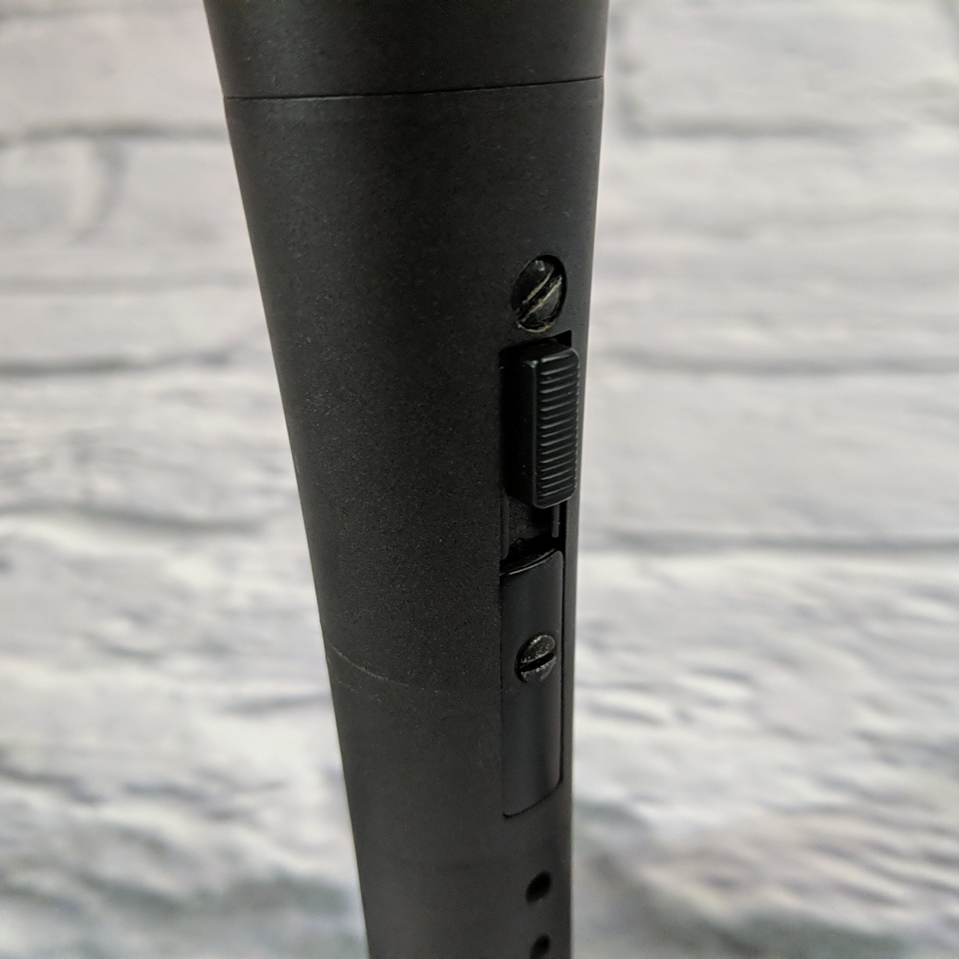 SHS Model OM-500 Professional Unidirectional Dynamic Microphone