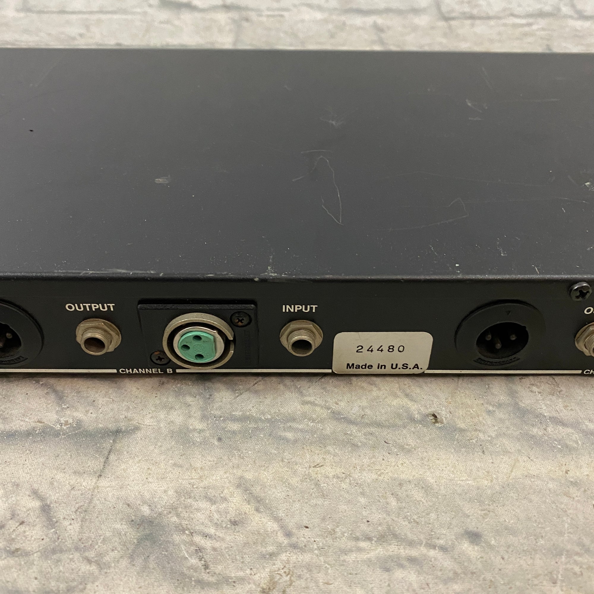 BBE 802 ソニックマキシマイザー BBE Model 802 Rackmount Sonic Maximizer - Evolution Music