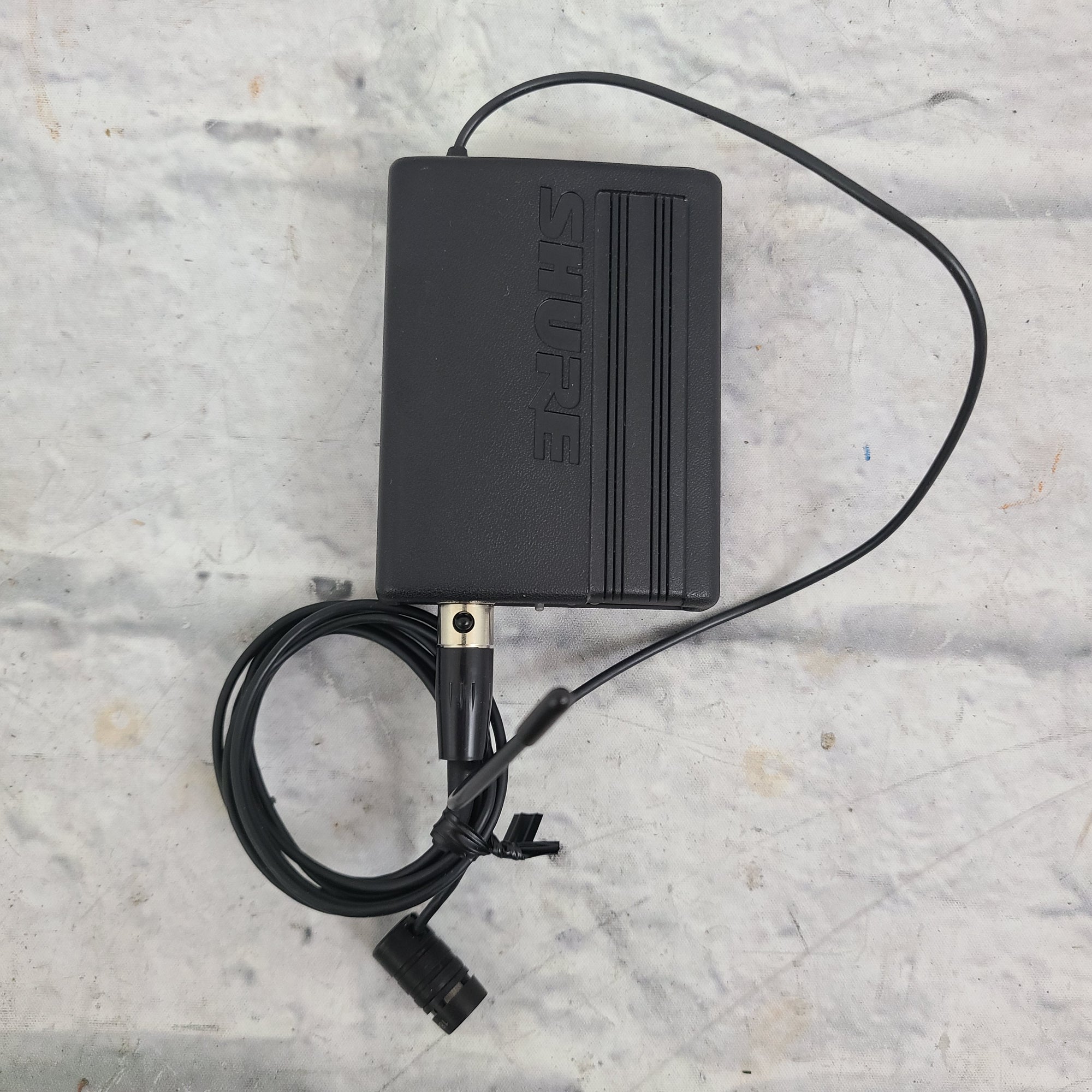 Shure LX1 AD w/ Lav Mic Wireless Transmitter Pack