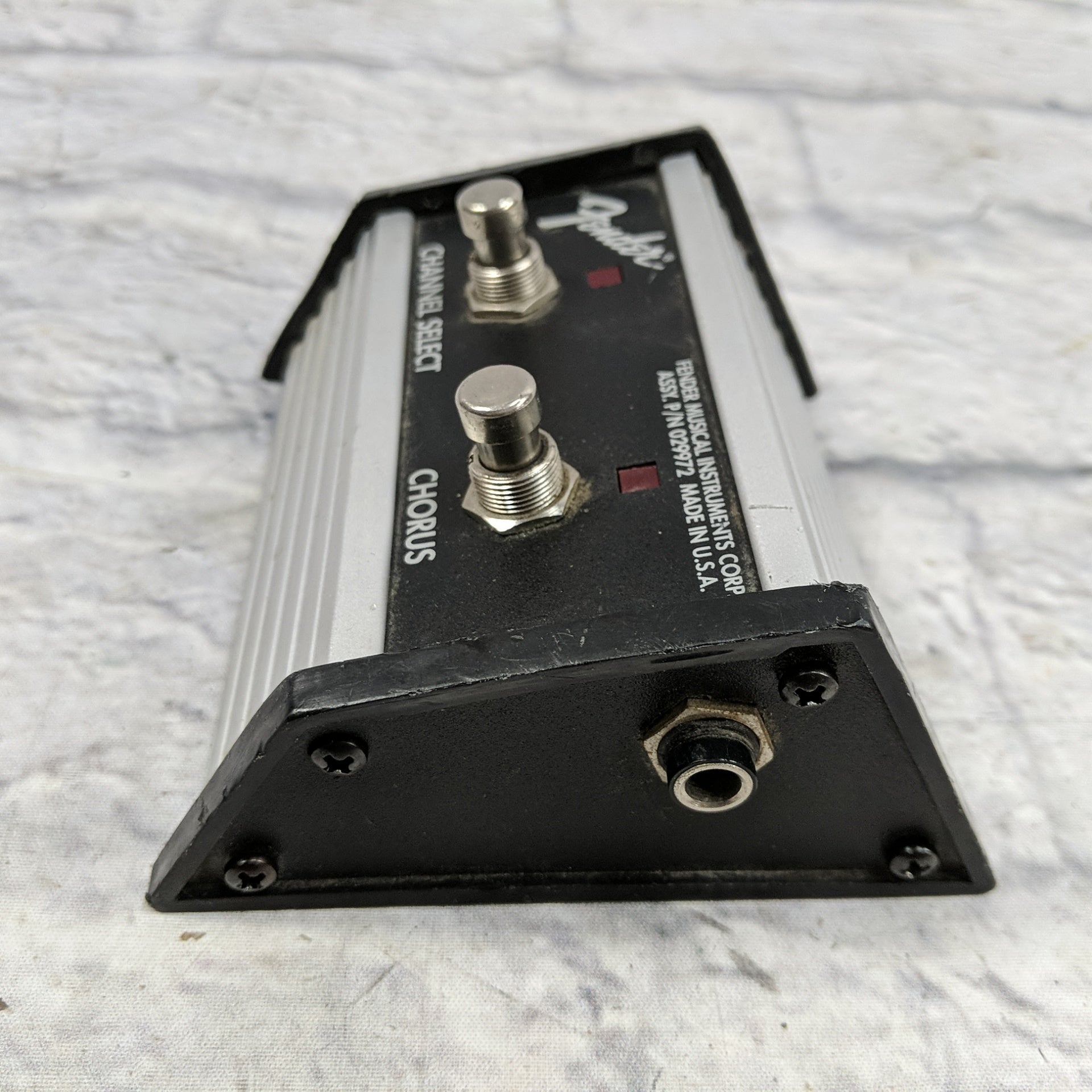 Fender 2 Button Footswitch Channel Chorus 029972