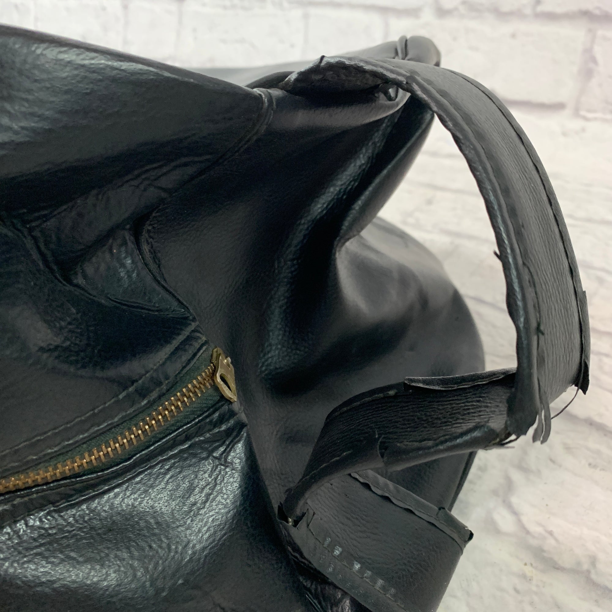 Unknown 9 x 13 Leather Drum Bag