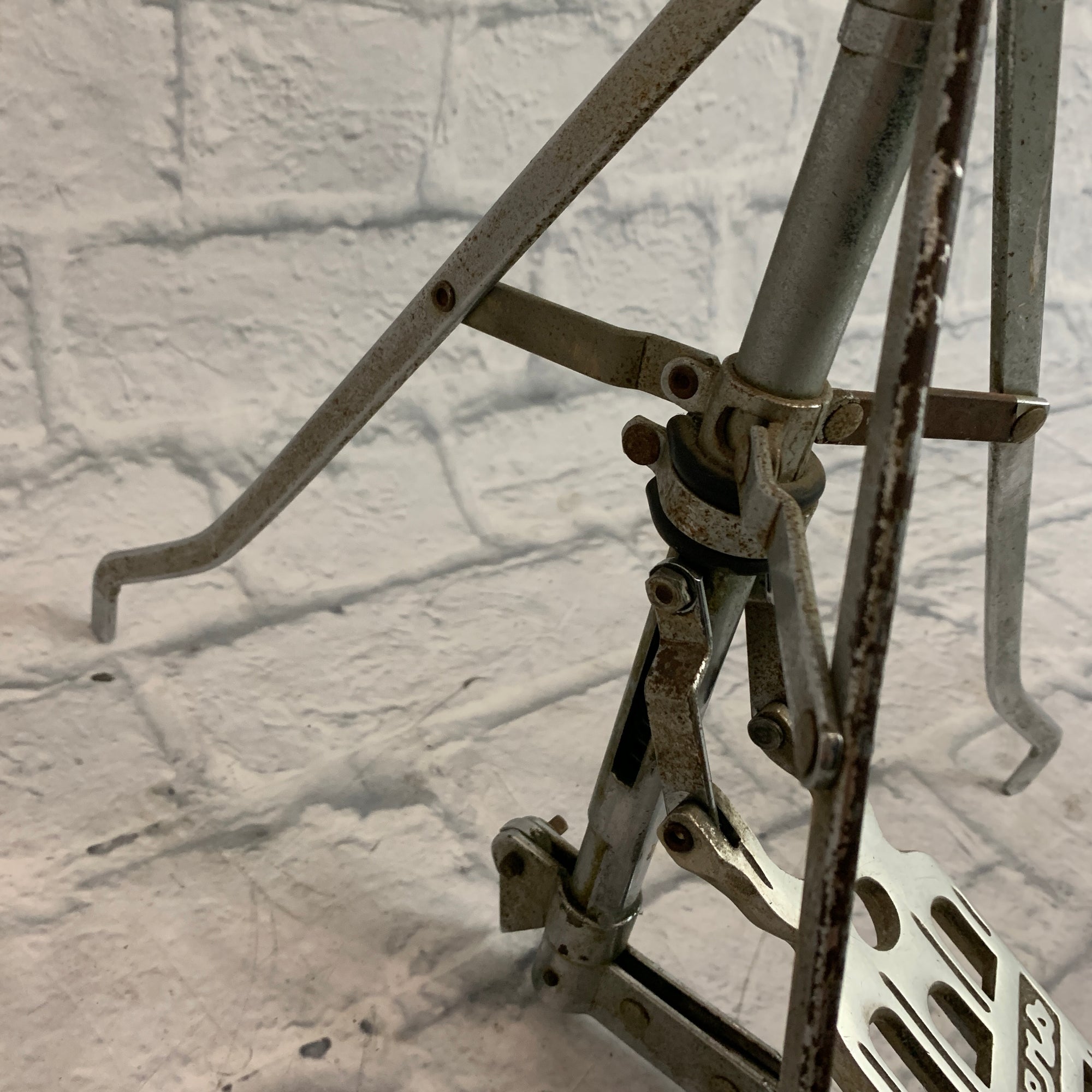 1960's Rogers Swiv-o-Matic Swan Leg Hi Hat Stand