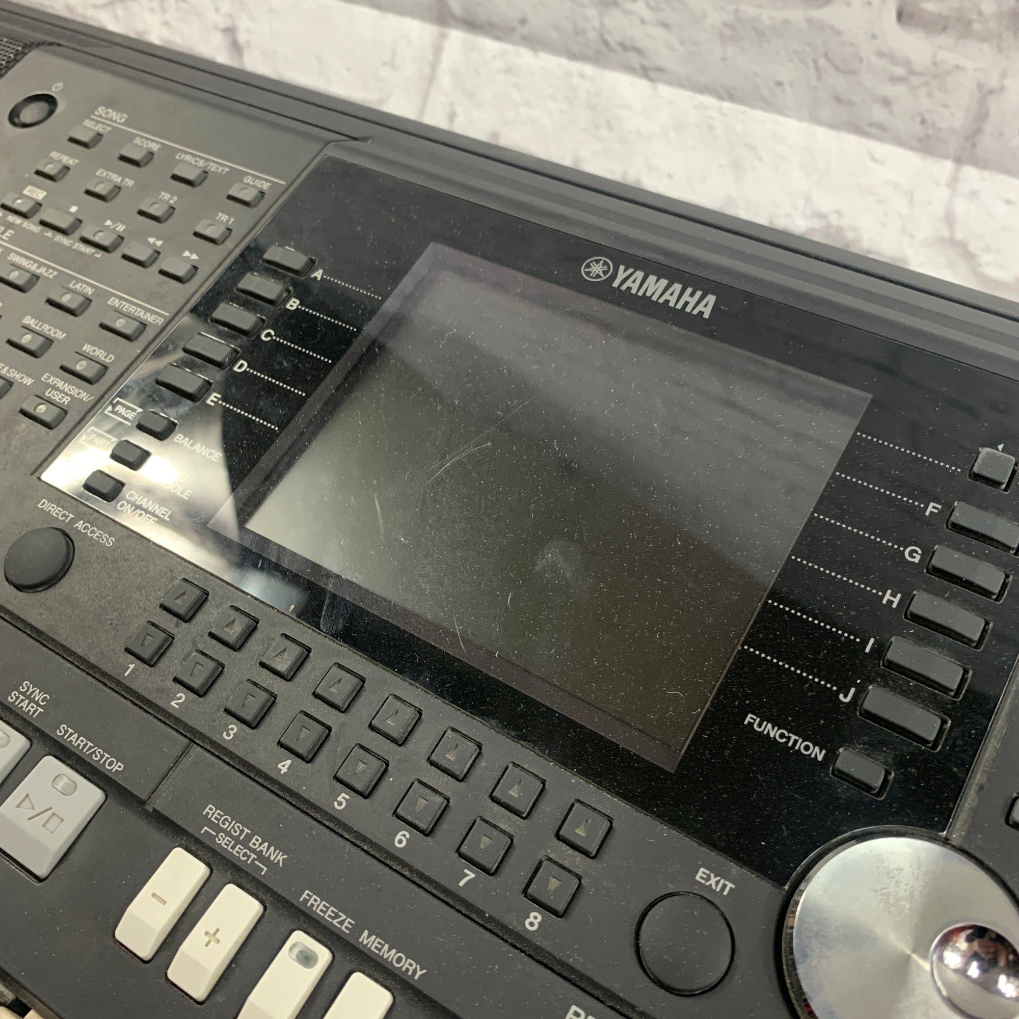 Yamaha PRSS S950 Keyboard Workstation w/ power supply