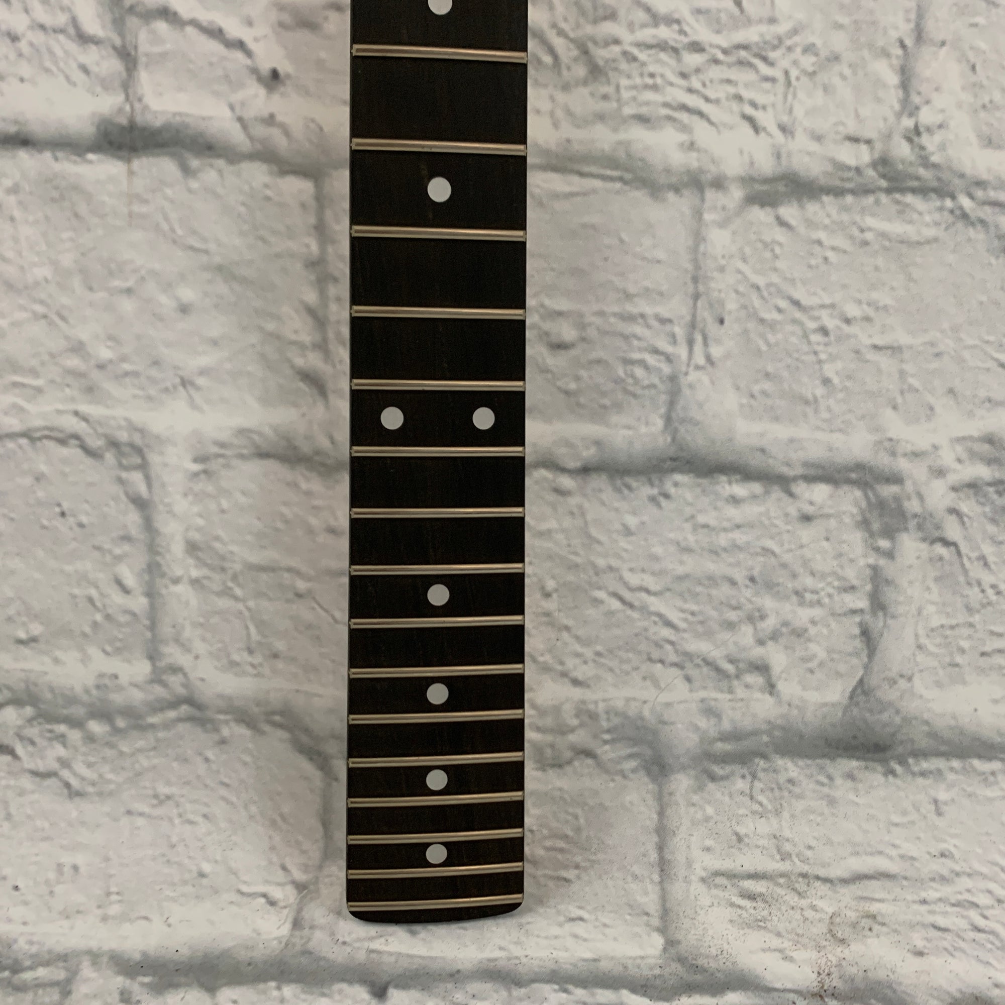 Reverse-Headstock Explorer-Style Electric Guitar Neck