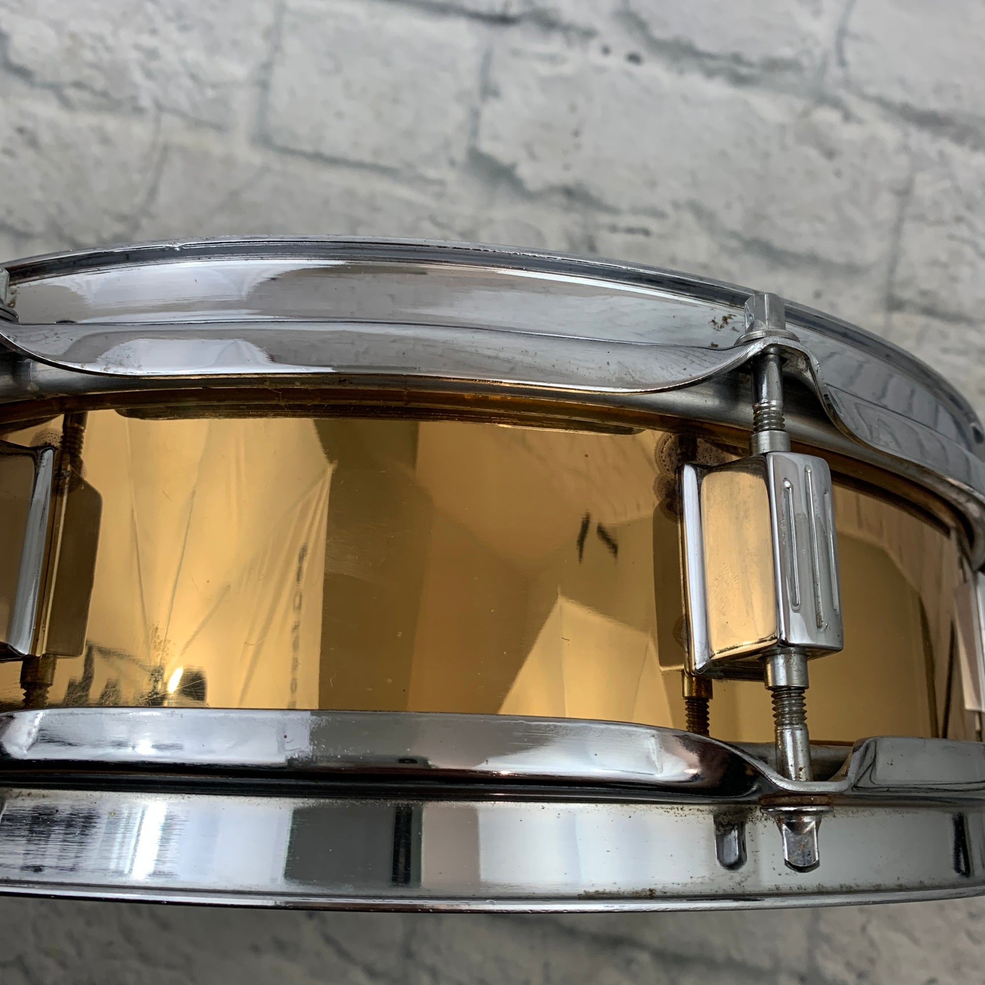 Ludwig LB553 Bronze Piccolo 3x13" 8-Lug Snare Drum