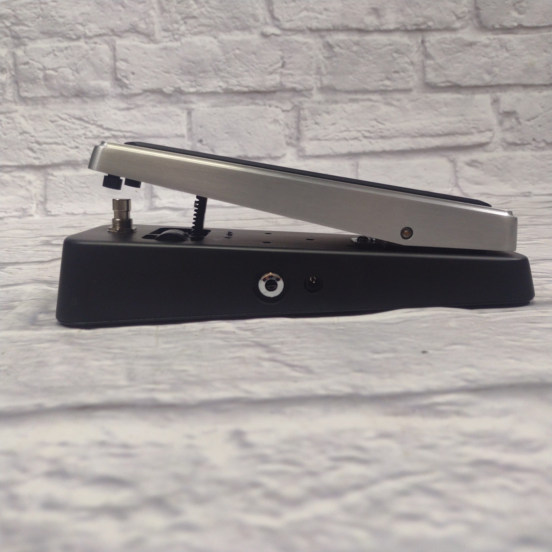 Dunlop Crybaby Custom Badass Wah