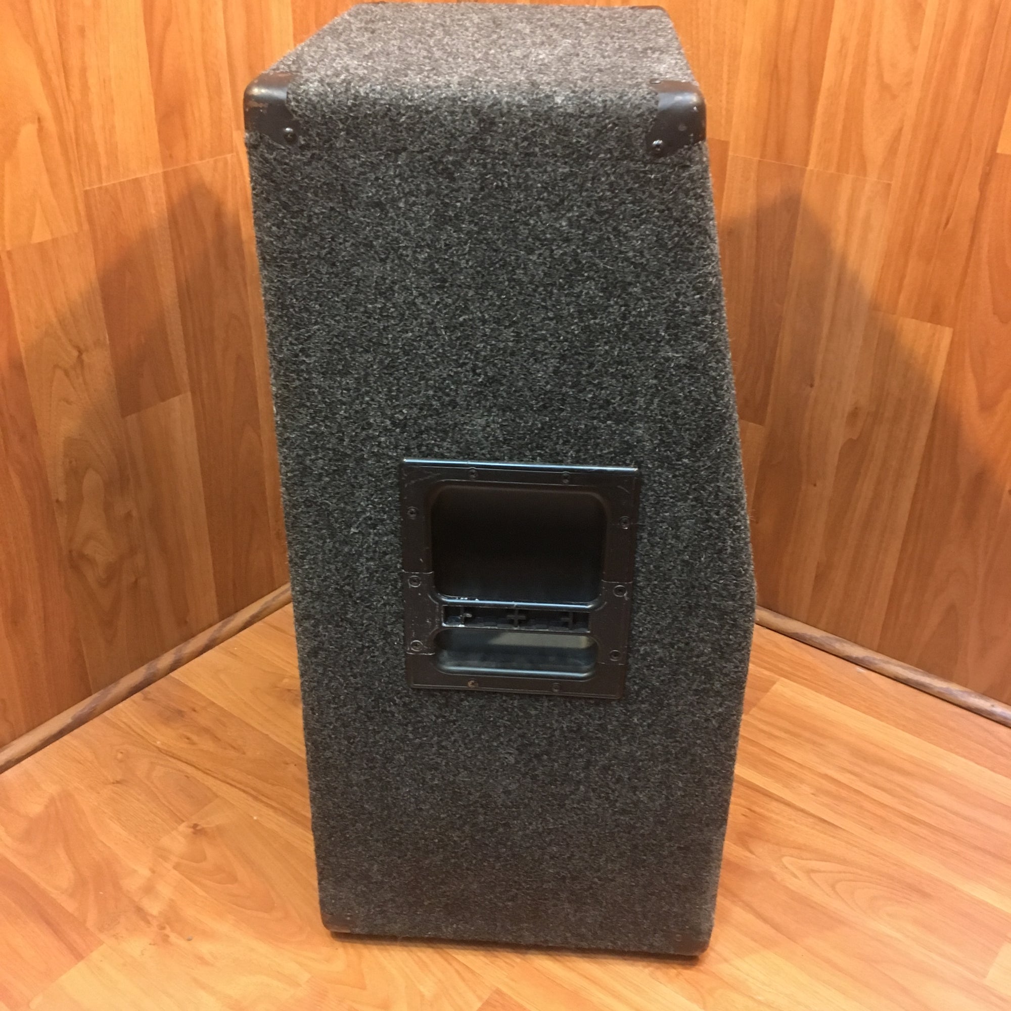 Carvin 2x12 Vertical Cab Celestion Loaded