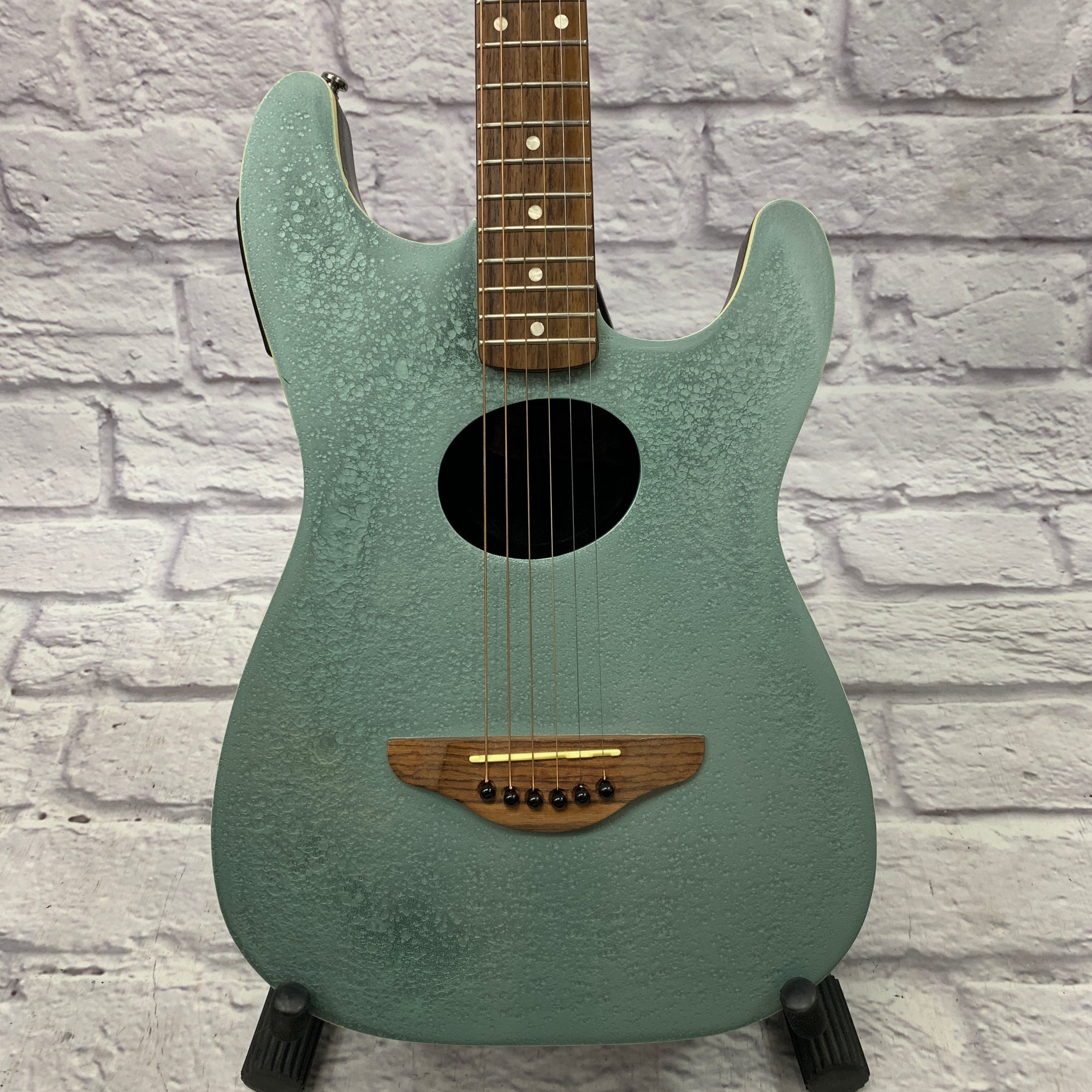 Fender squier store stratacoustic