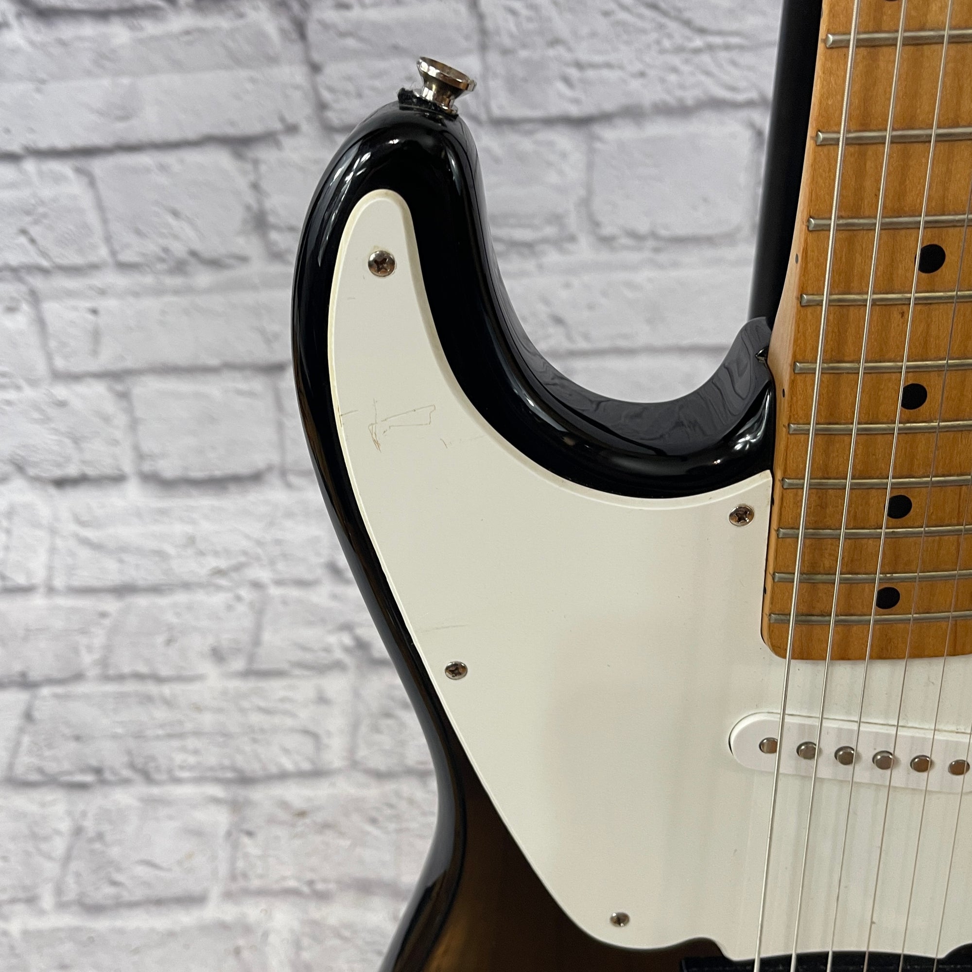 Squier Black 51 Series Modified Telecaster-Stratocaster