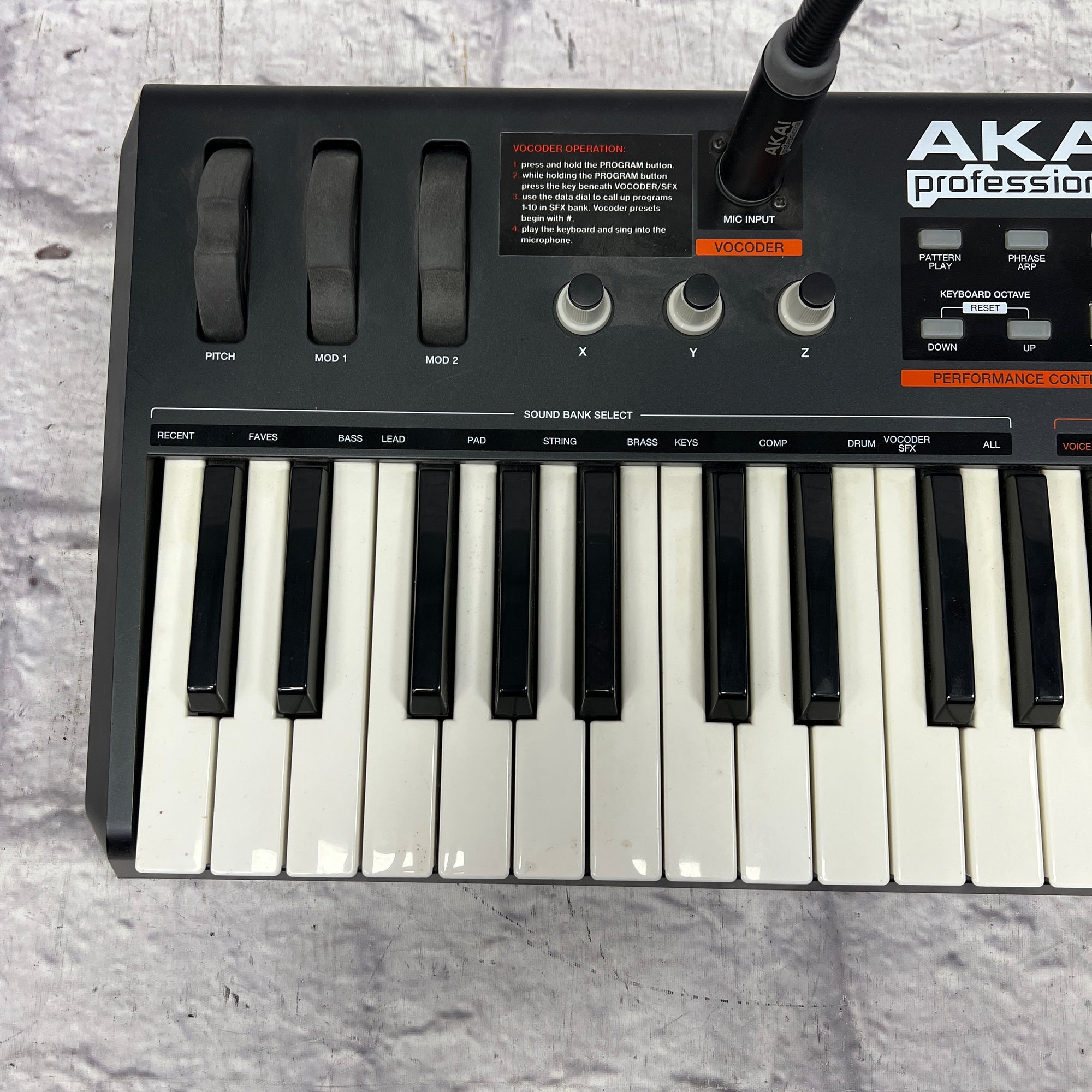 AKAI シンセサイザー MINIAK Akai MINIAK | Vintage Synth Explorer