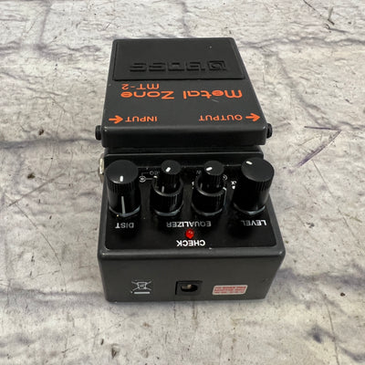 Boss MT-2 Distortion Pedal