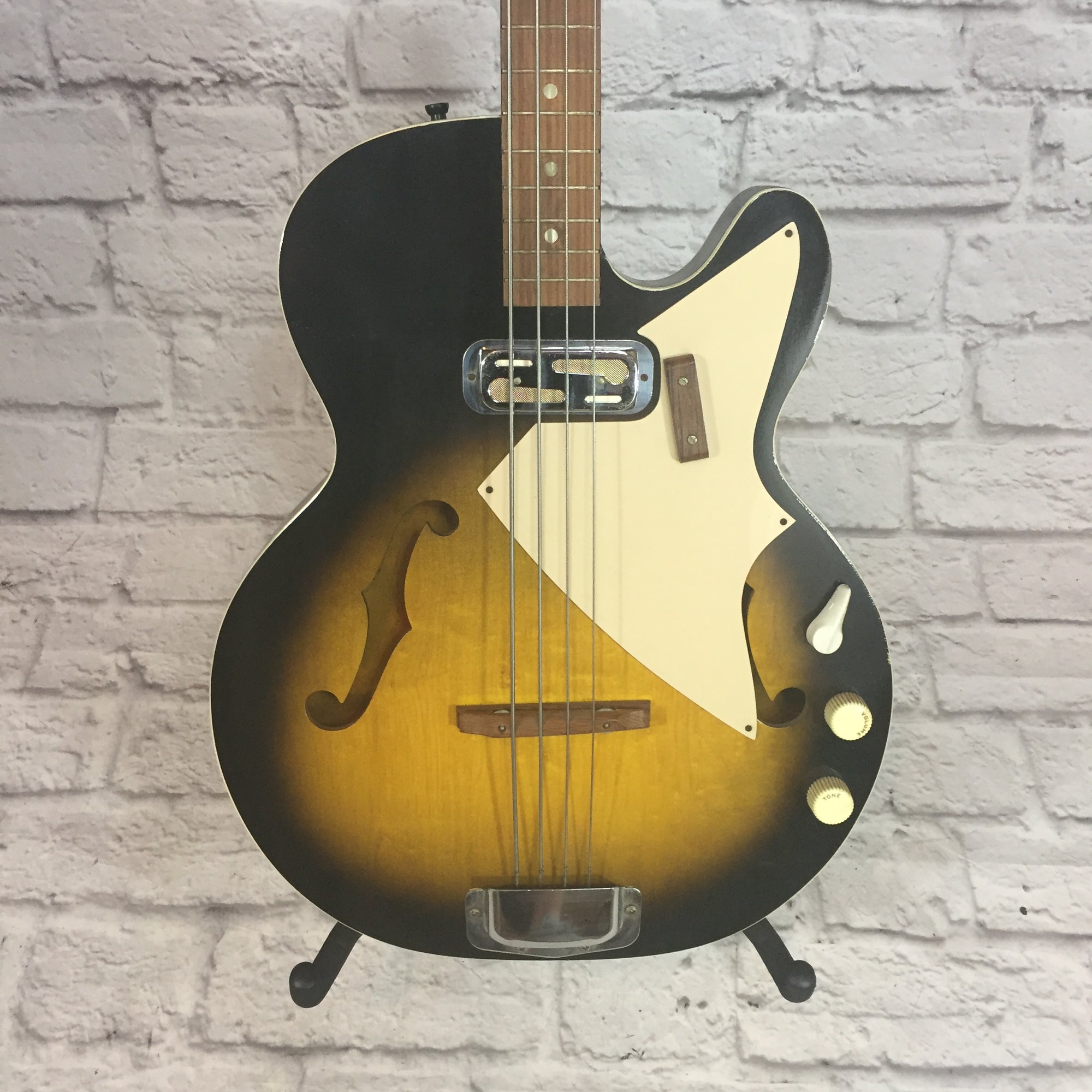 Harmony H-22 Hollowbody Bass Sunburst 1960's