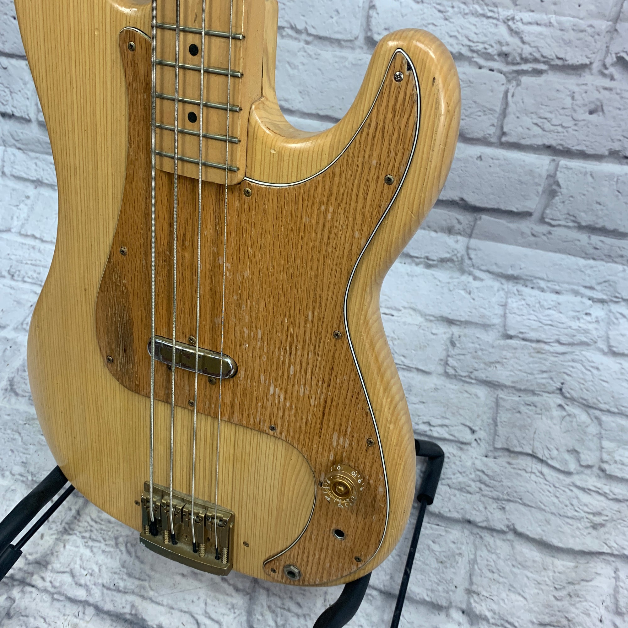 Davison Precision Style 4 String Bass
