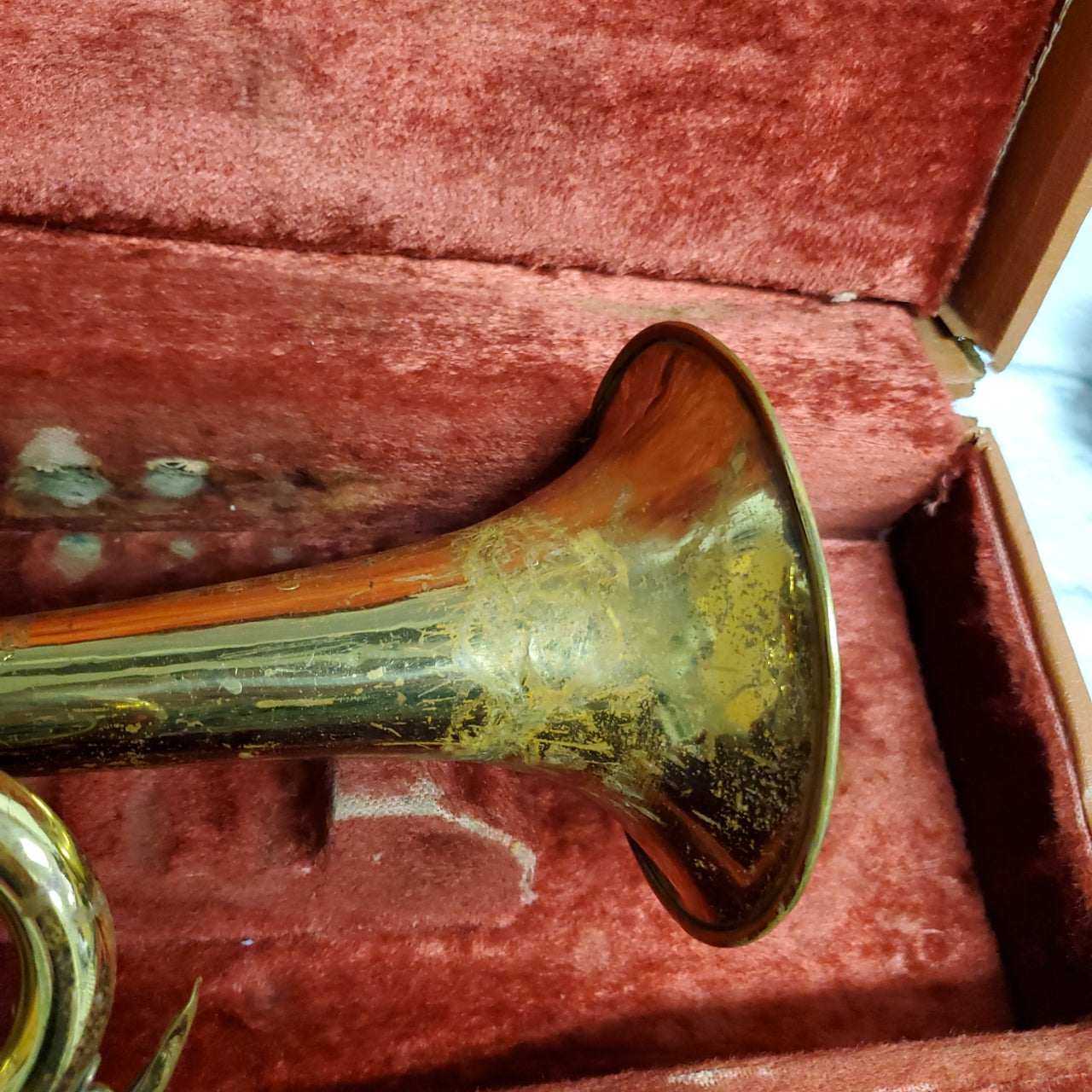 Getzen Elkhorn Trumpet with case