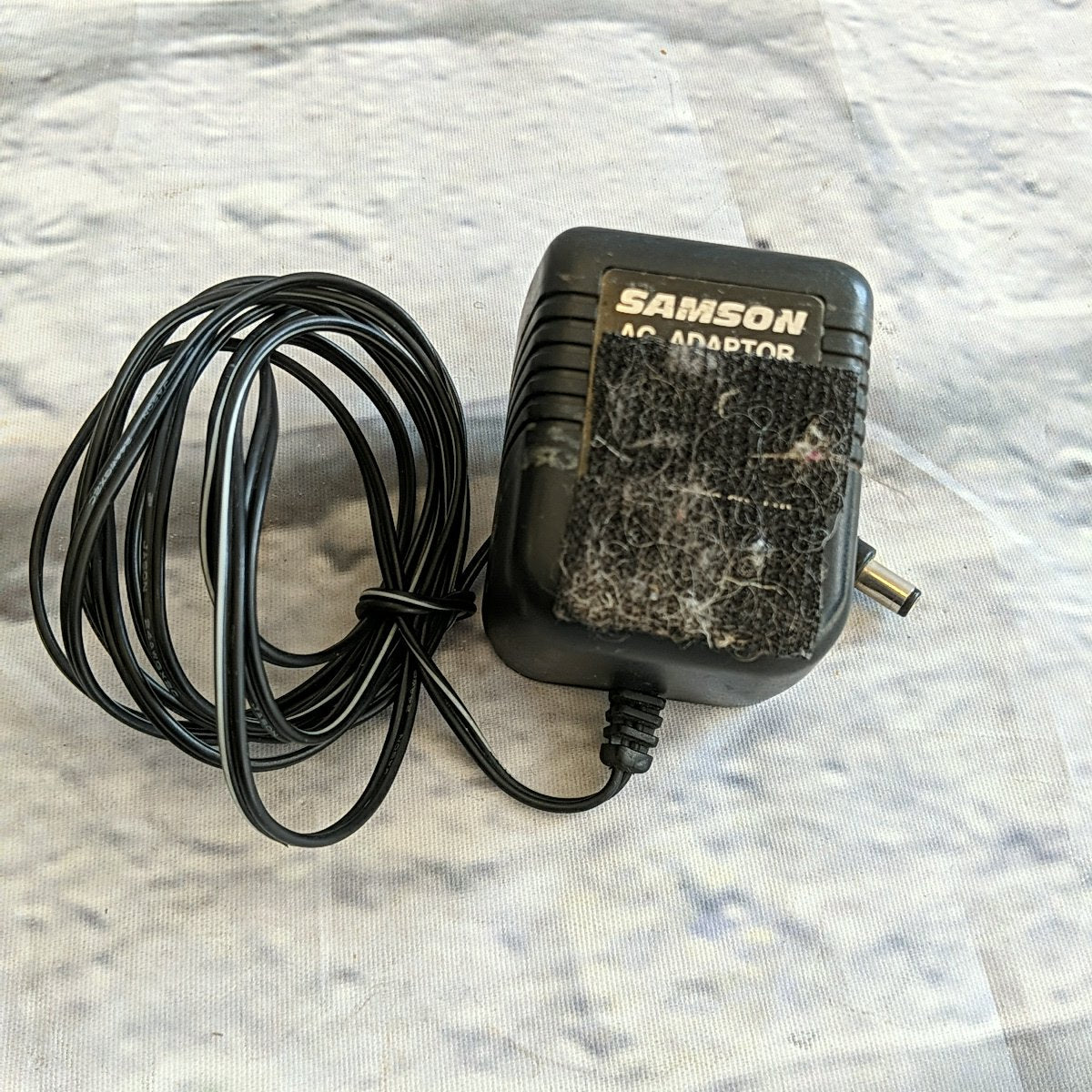 Samson SR-22 VHF-FM Wireless Unit w/ Shure SM58