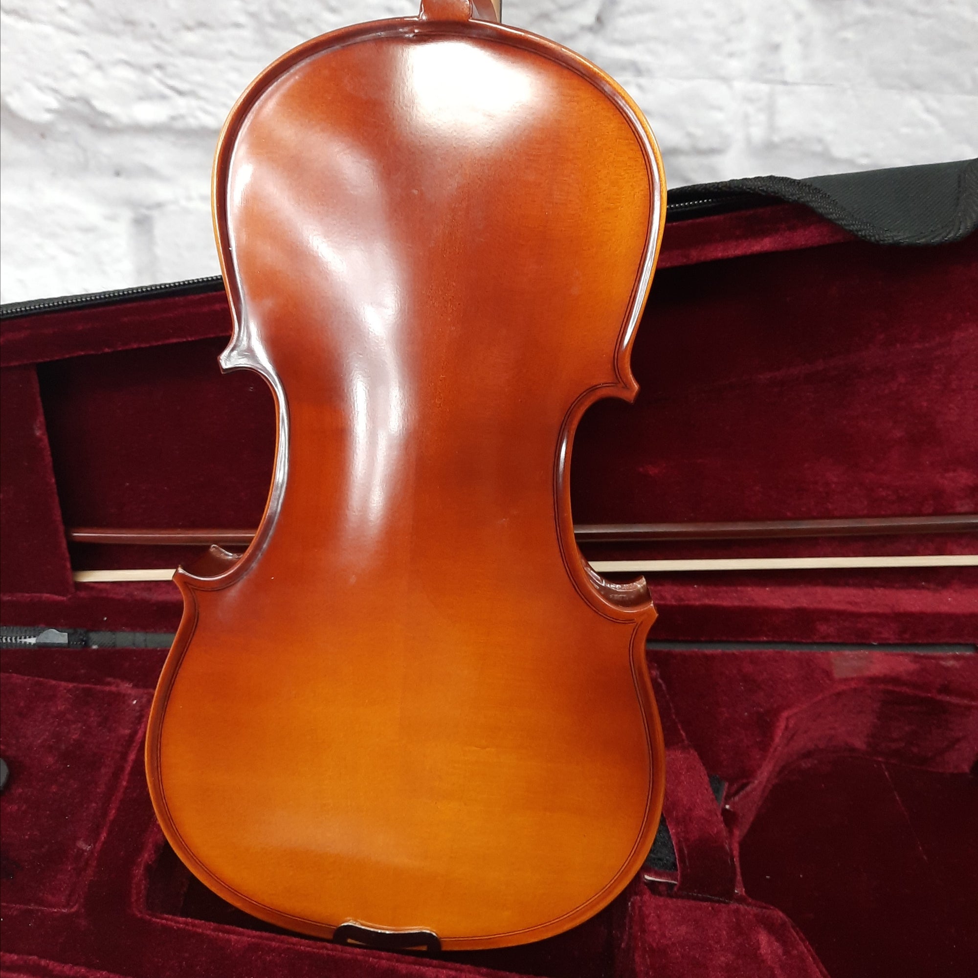 Ametto CA100 12" Viola Outfit w/ Case and Bow